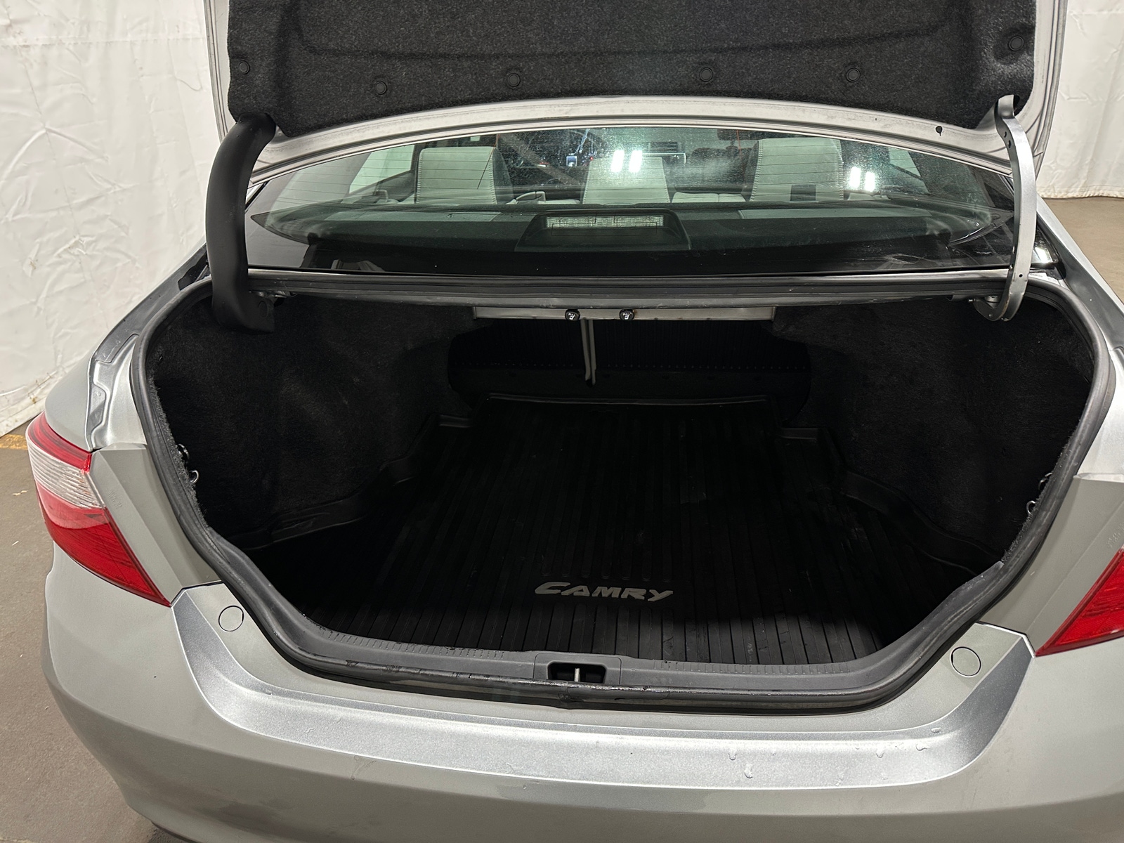 Thumbnail: 2016 Toyota Camry - 7