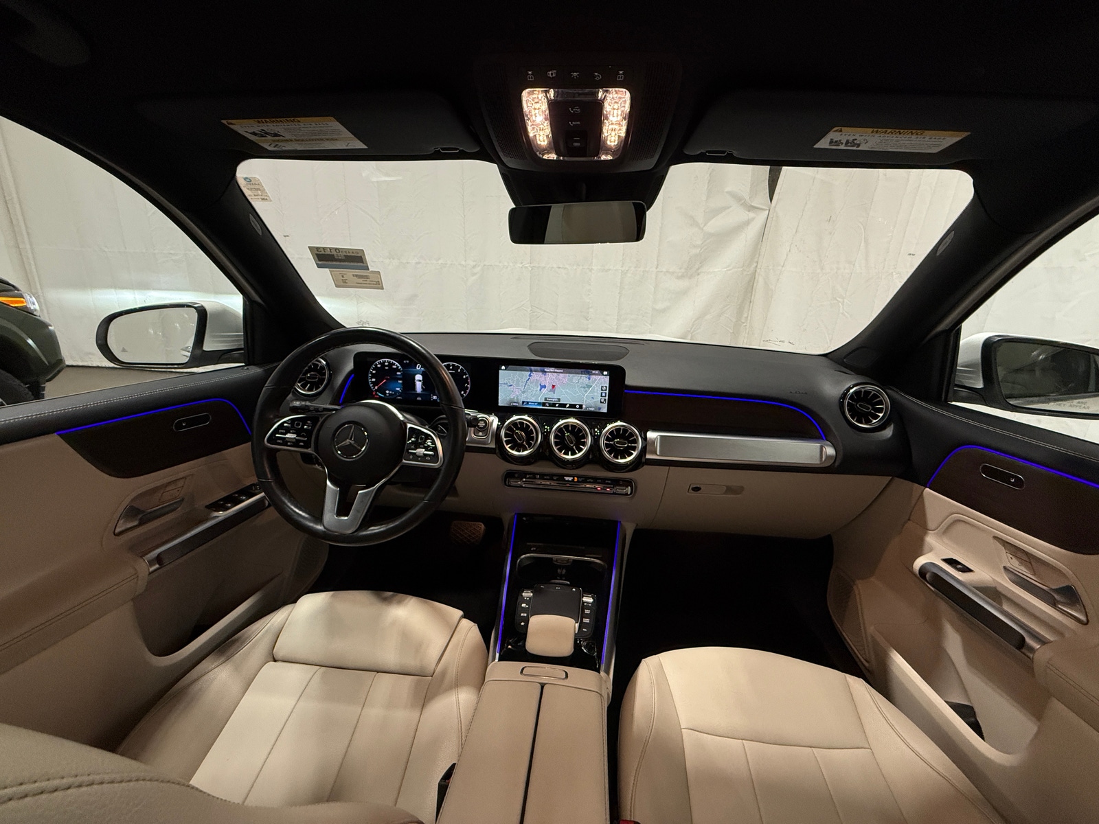 Thumbnail: 2022 Mercedes-Benz GLB - 2