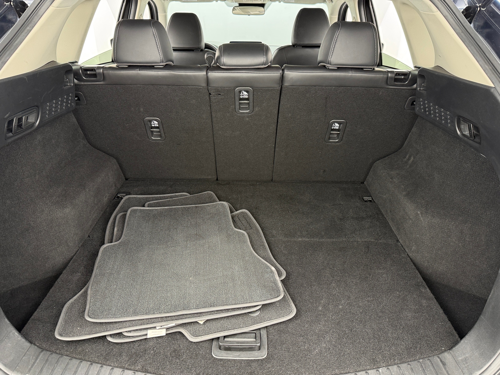 Thumbnail: 2025 Mazda CX-5 - 6