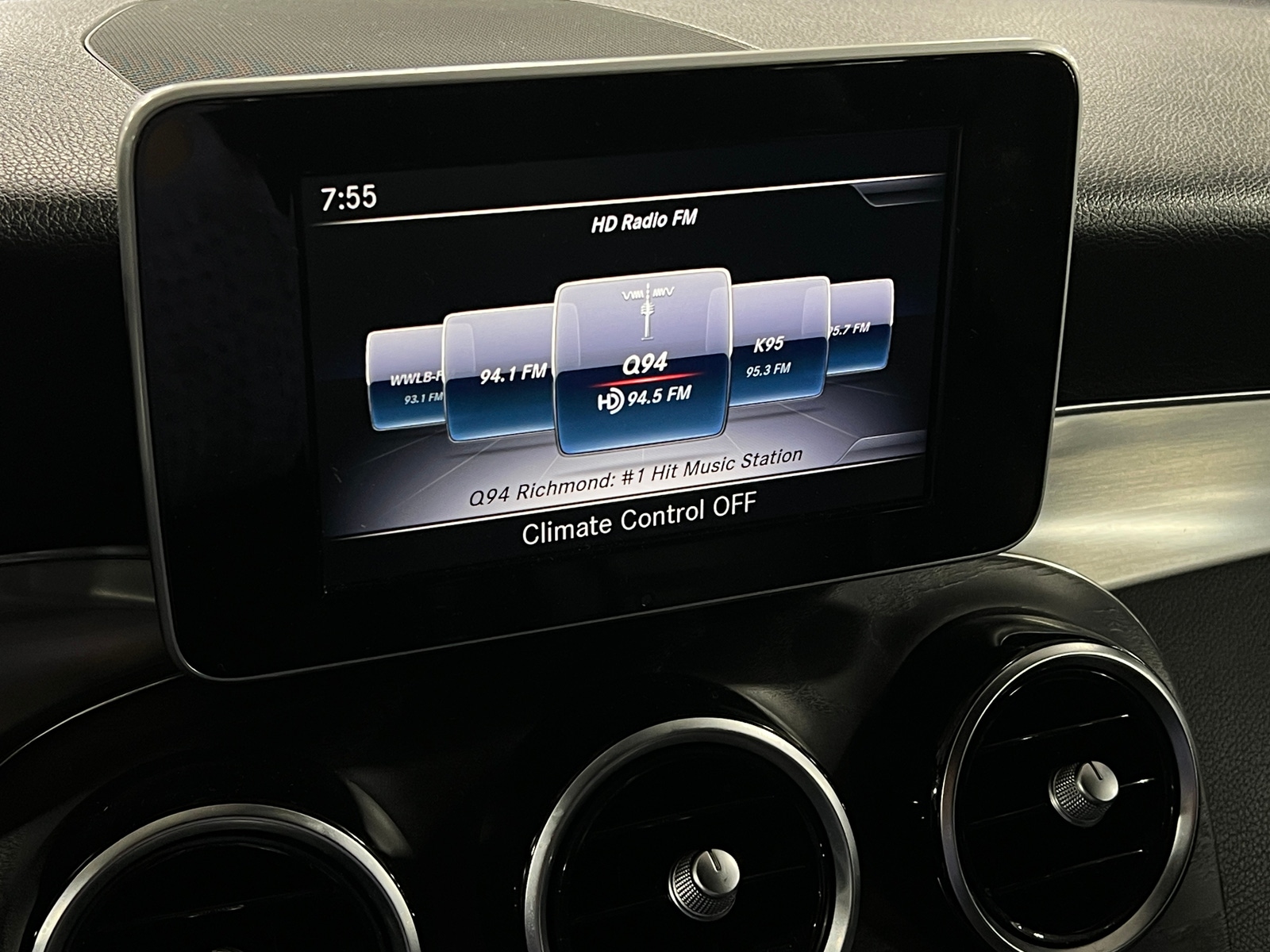 Thumbnail: 2019 Mercedes-Benz GLC - 3