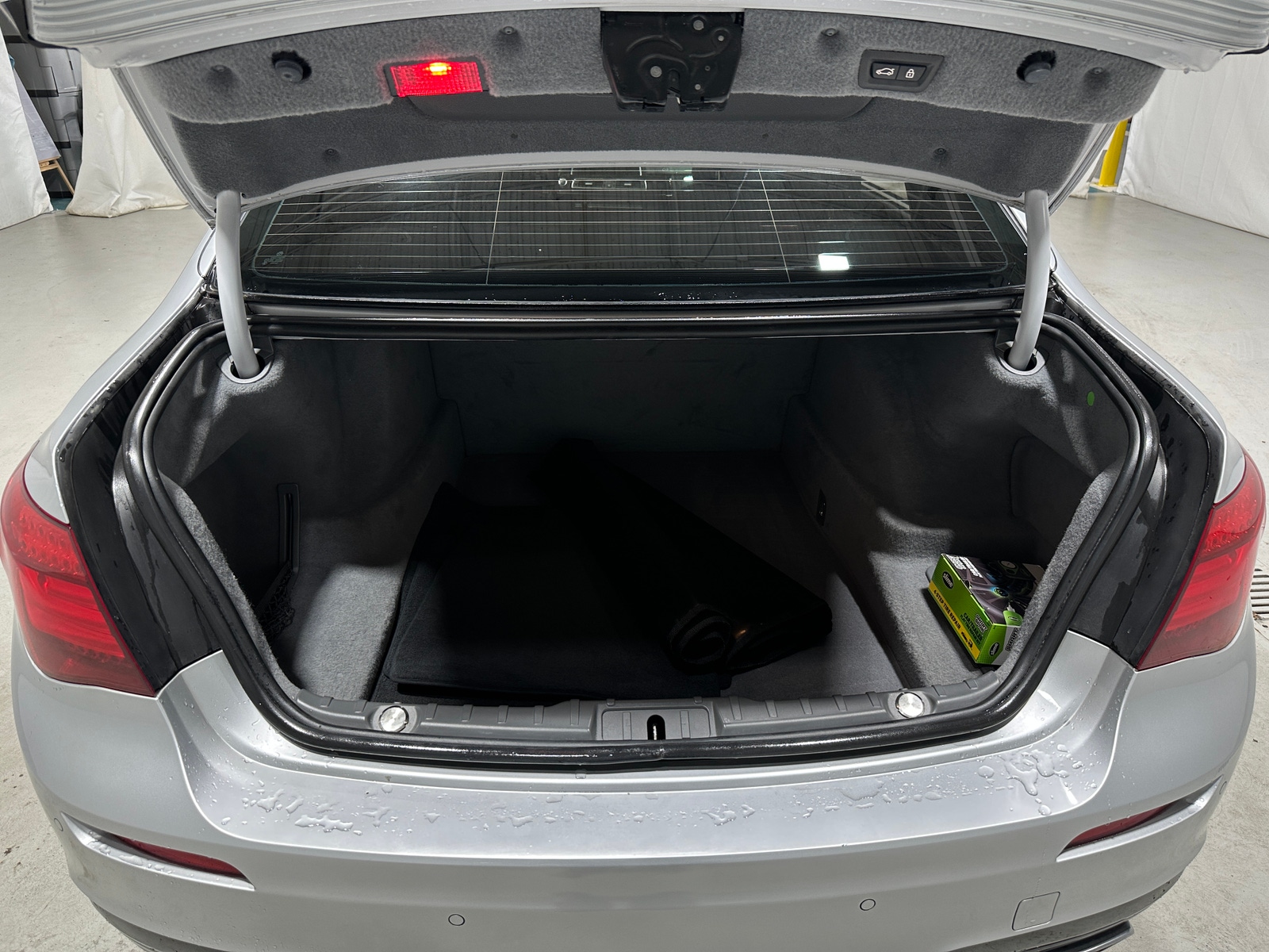 Thumbnail: 2014 BMW 7 Series - 6