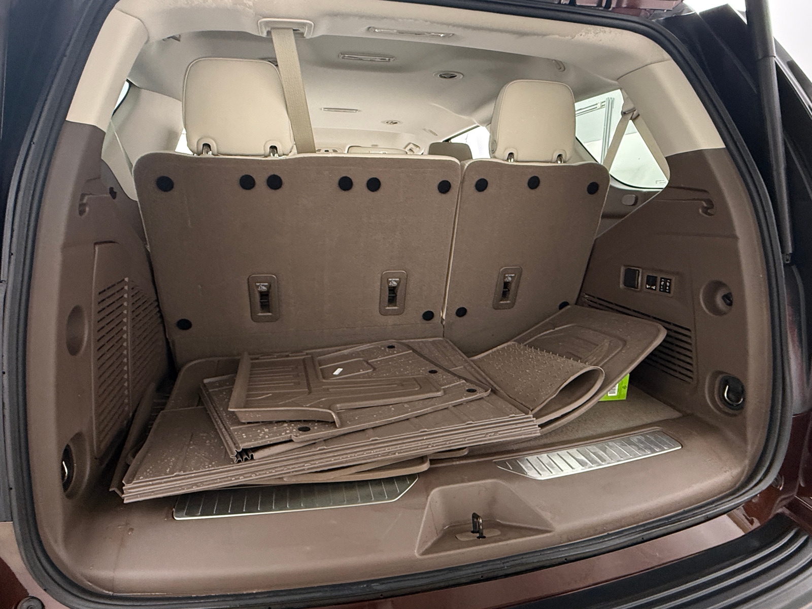 Thumbnail: 2023 GMC Yukon - 6