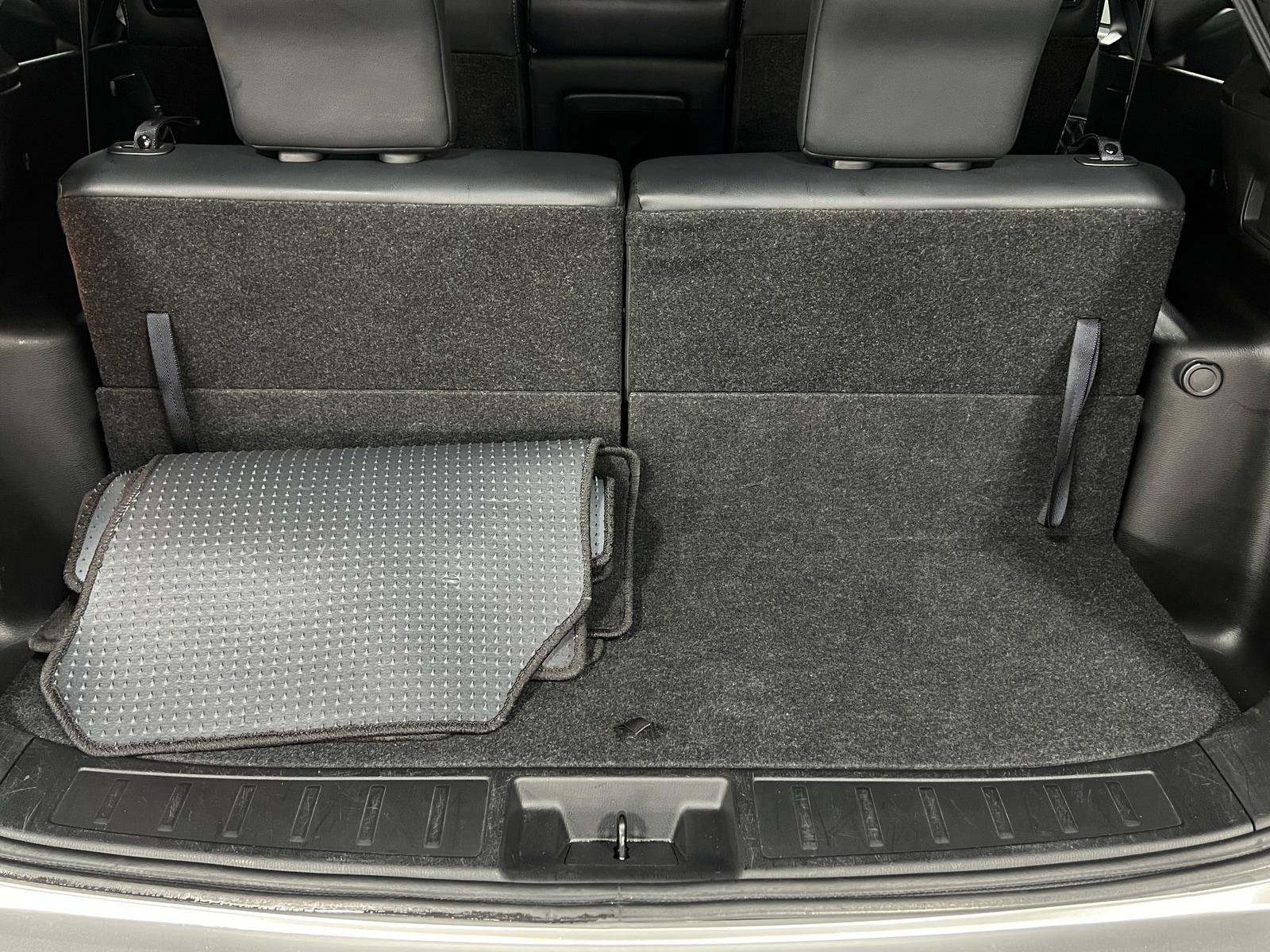 Thumbnail: 2024 Mitsubishi Outlander - 6