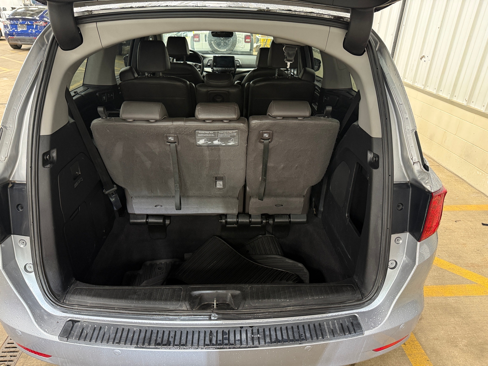 Thumbnail: 2019 Honda Odyssey - 6