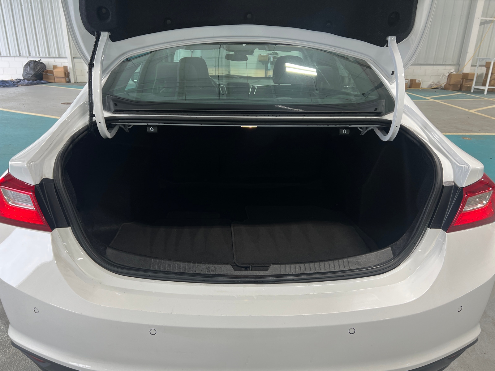 Thumbnail: 2024 Chevrolet Malibu - 7