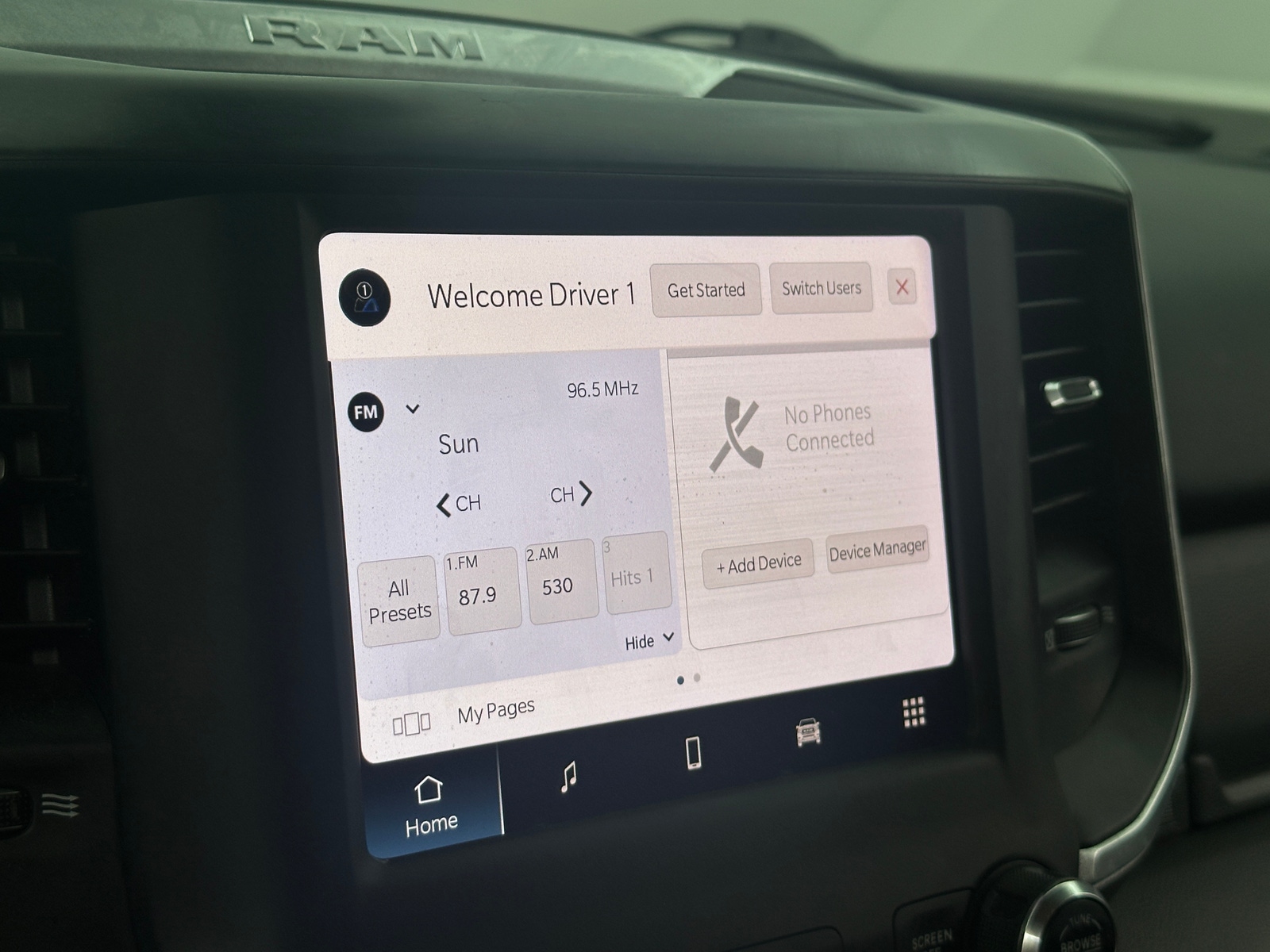 Thumbnail: 2022 RAM 1500 - 4