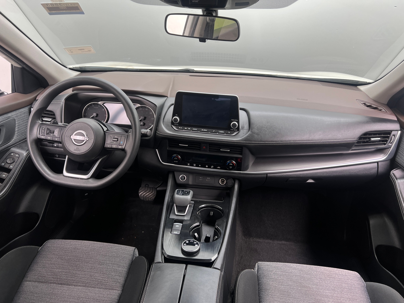 Thumbnail: 2023 Nissan Rogue - 3