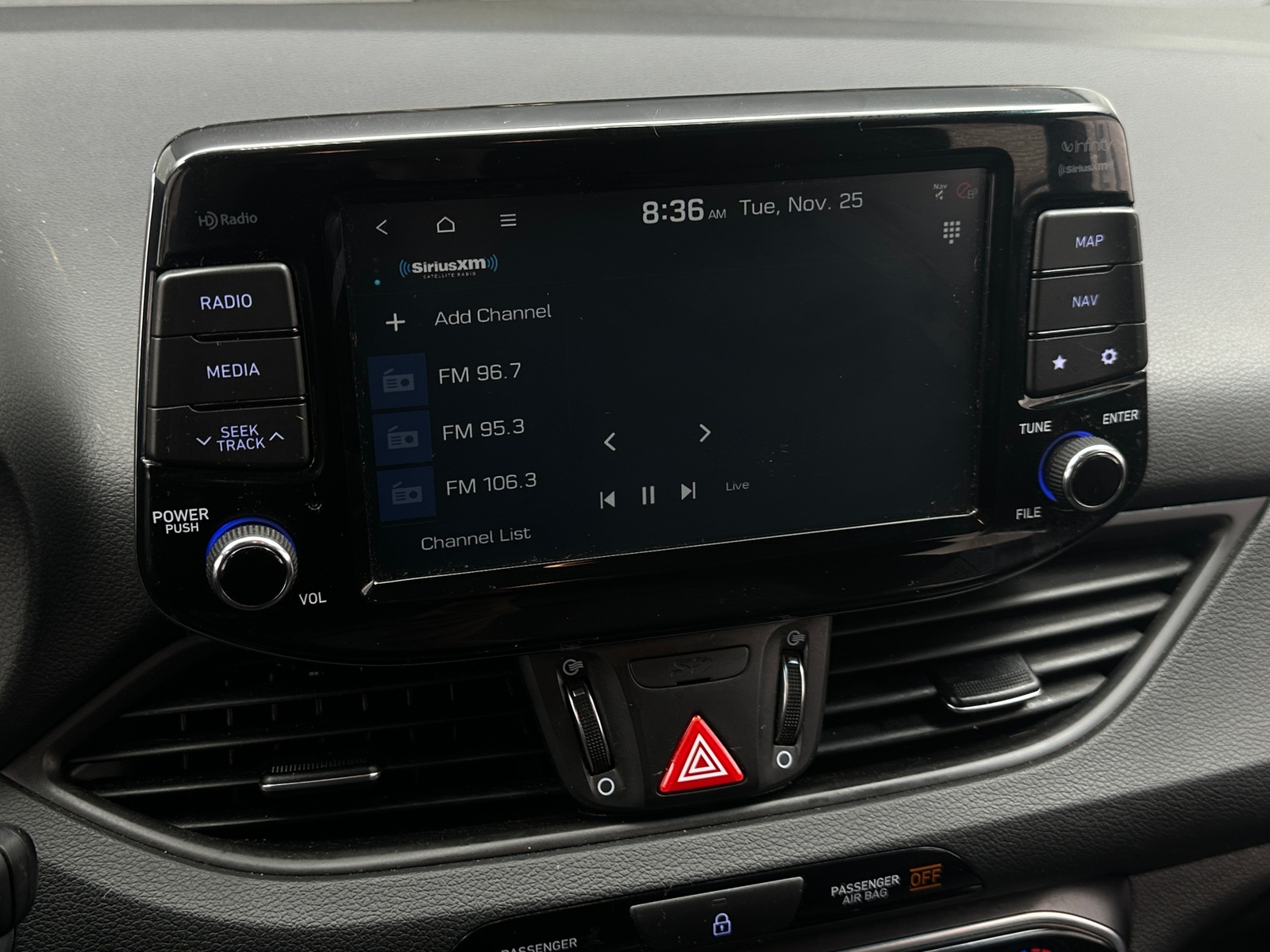 Thumbnail: 2020 Hyundai Elantra - 3