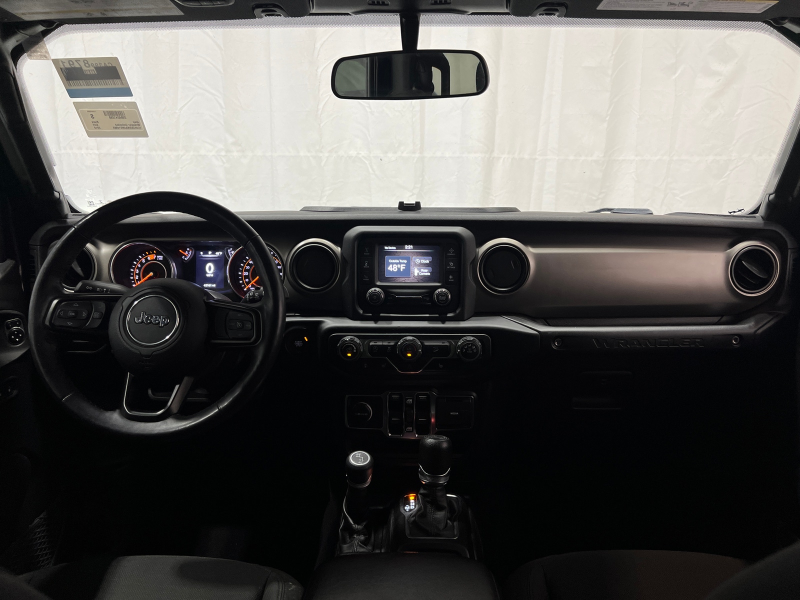 Thumbnail: 2018 Jeep Wrangler - 3