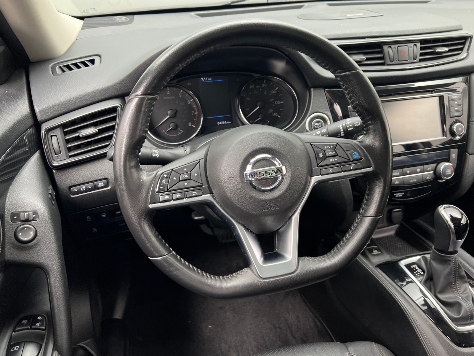 Thumbnail: 2018 Nissan Rogue - 4