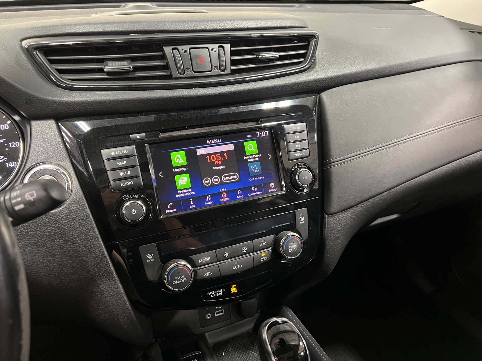 Thumbnail: 2018 Nissan Rogue - 3