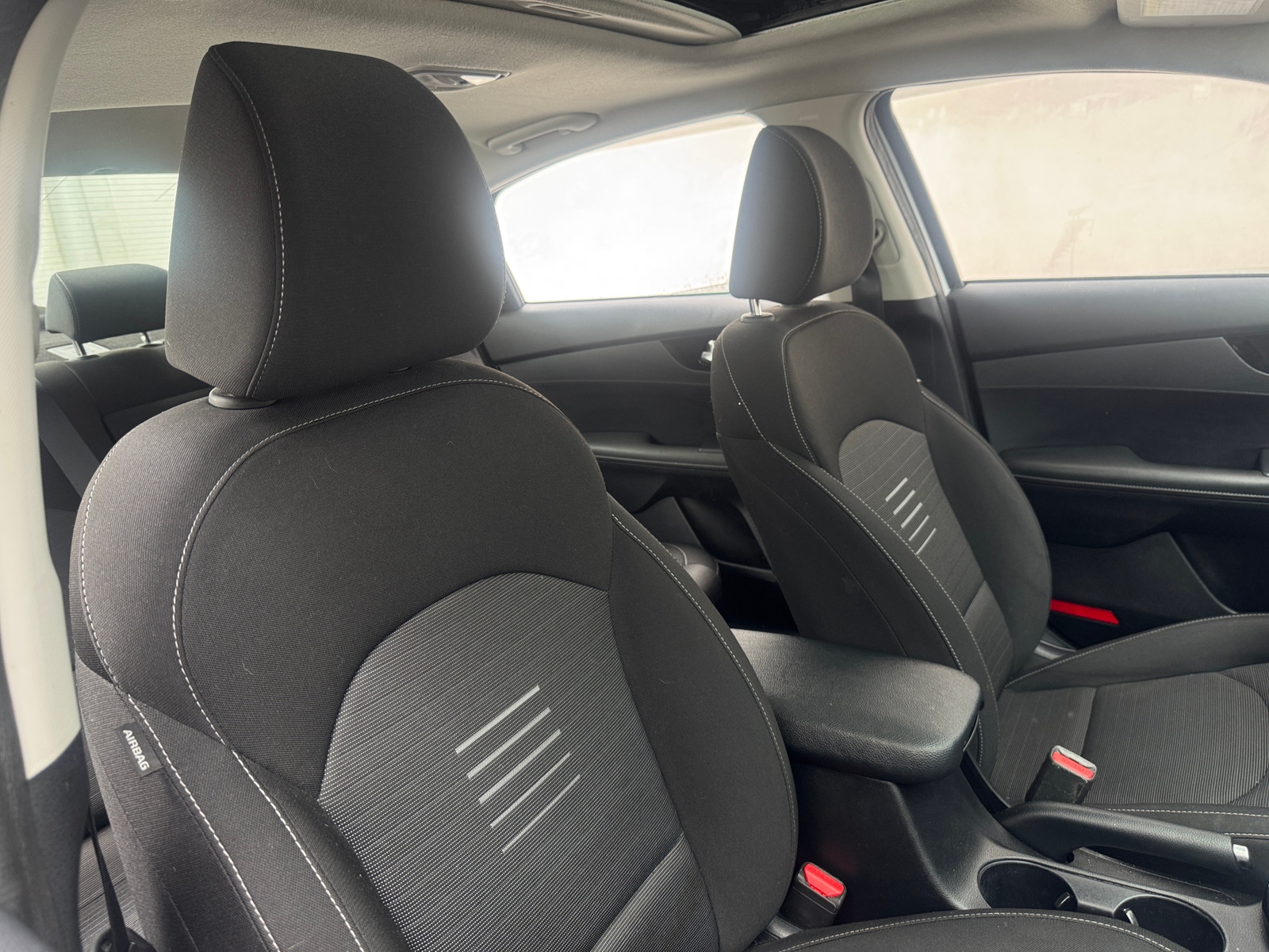 Thumbnail: 2019 Kia Forte - 2