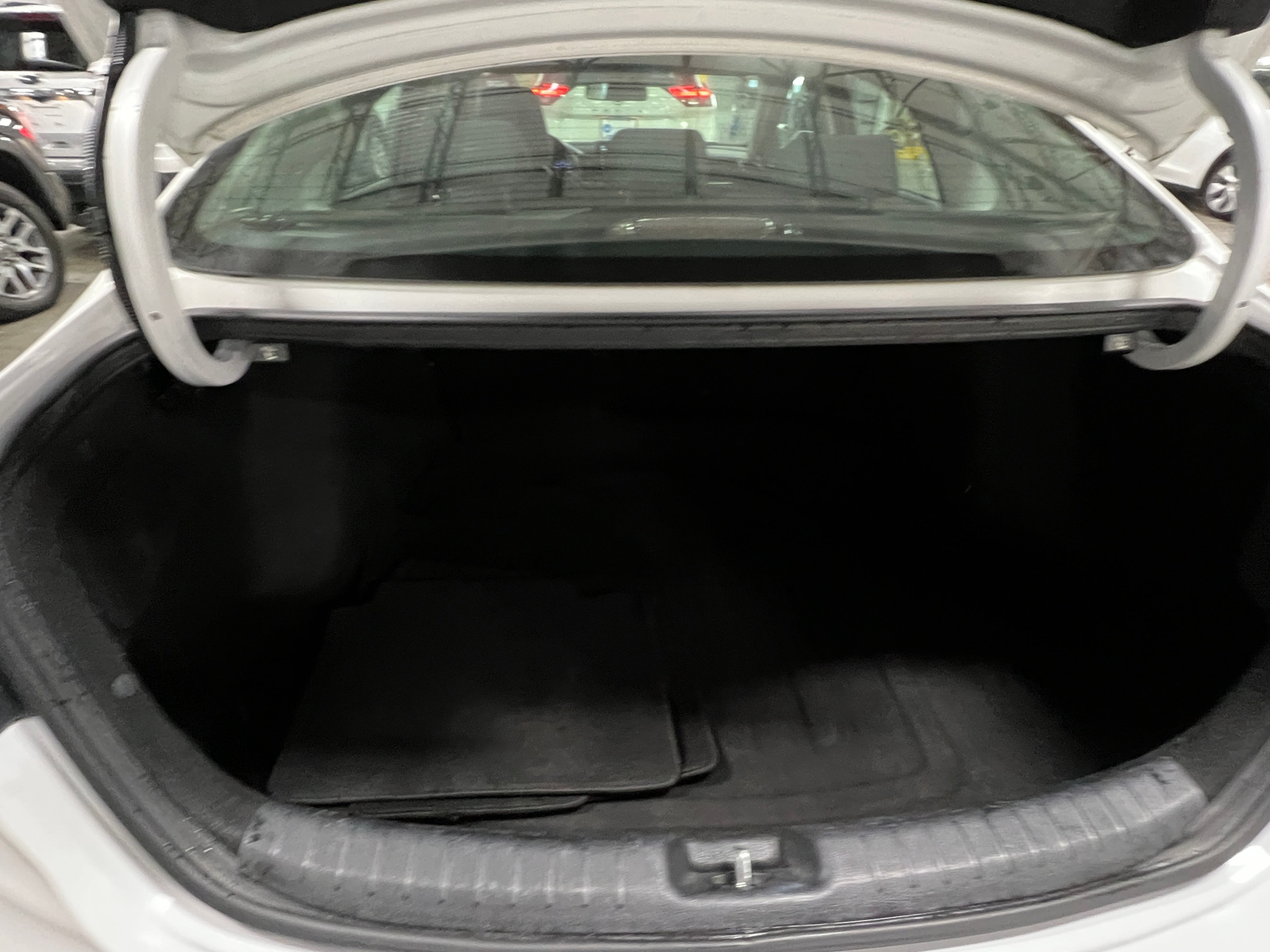 Thumbnail: 2019 Kia Forte - 7