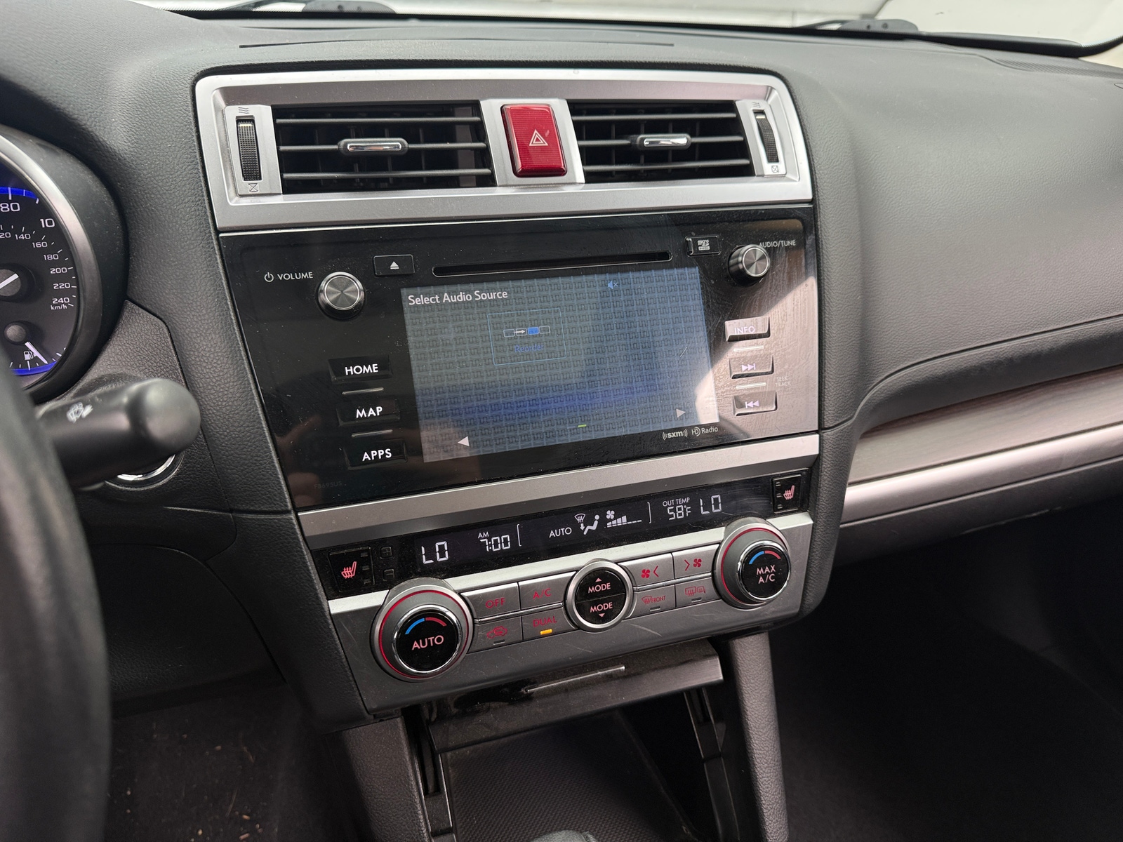 Thumbnail: 2016 Subaru Legacy - 3