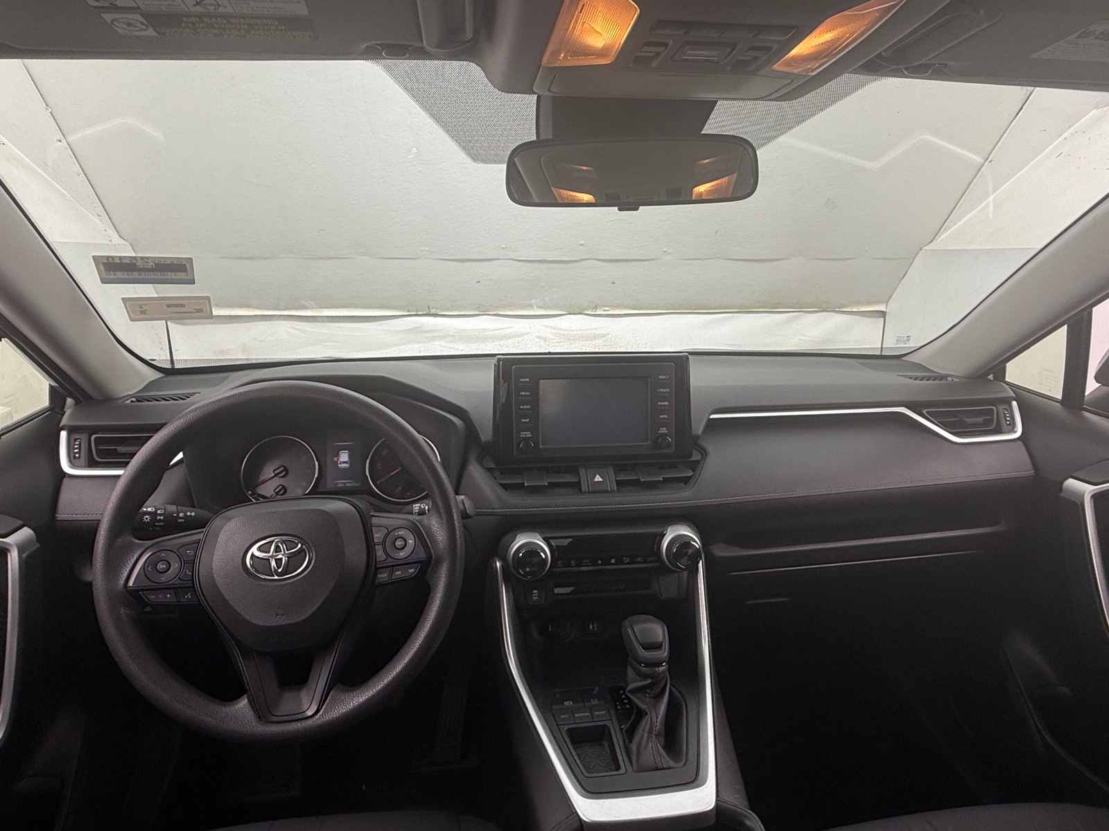 Thumbnail: 2019 Toyota RAV4 - 3