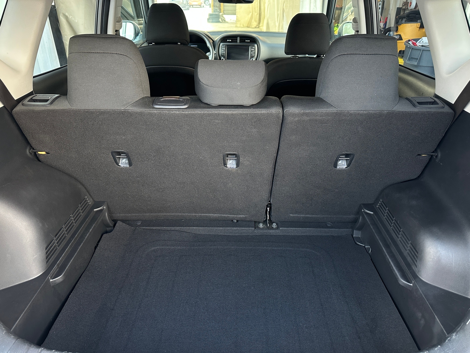 Thumbnail: 2023 Kia Soul - 7