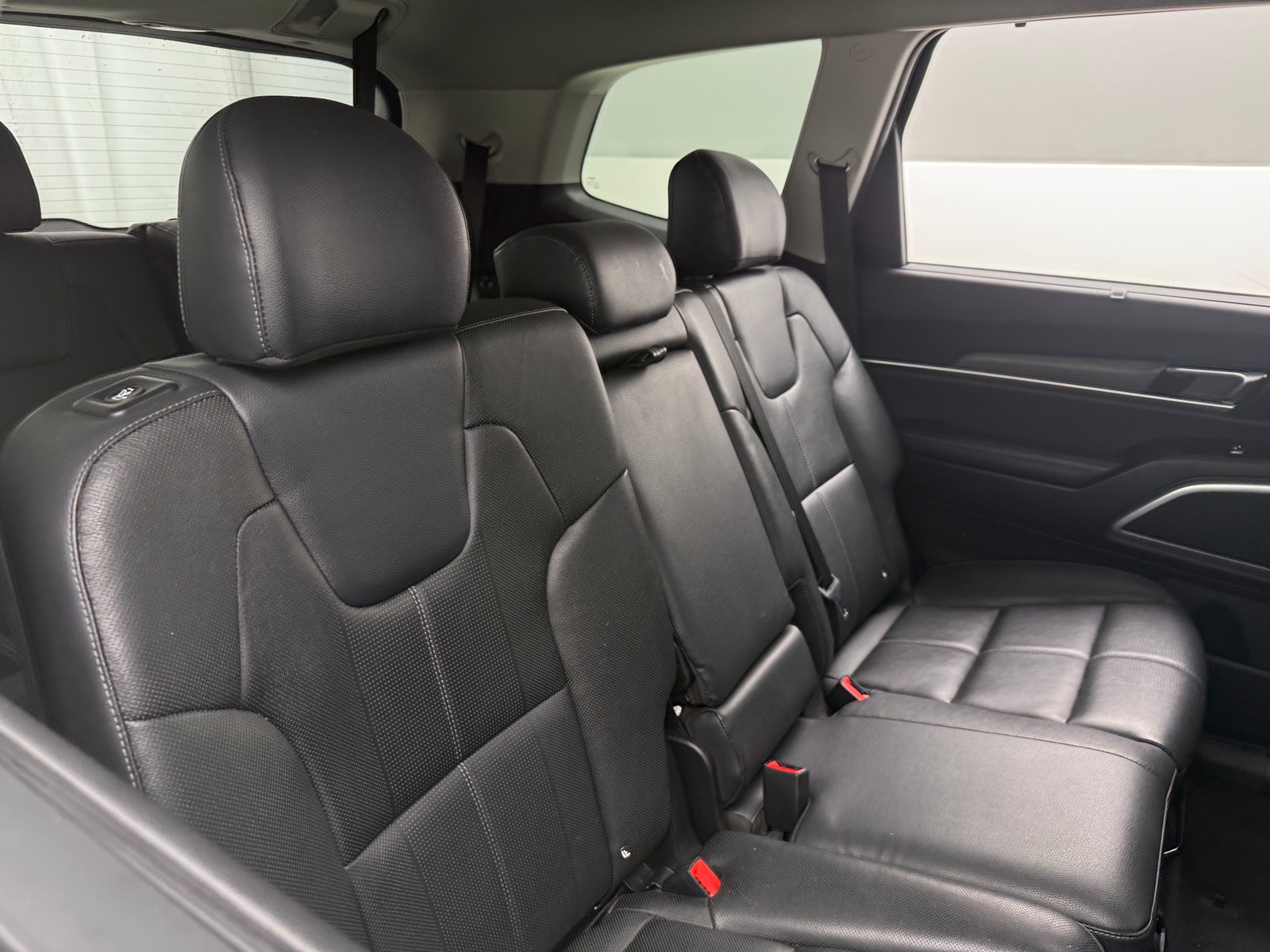 Thumbnail: 2022 Kia Telluride - 5