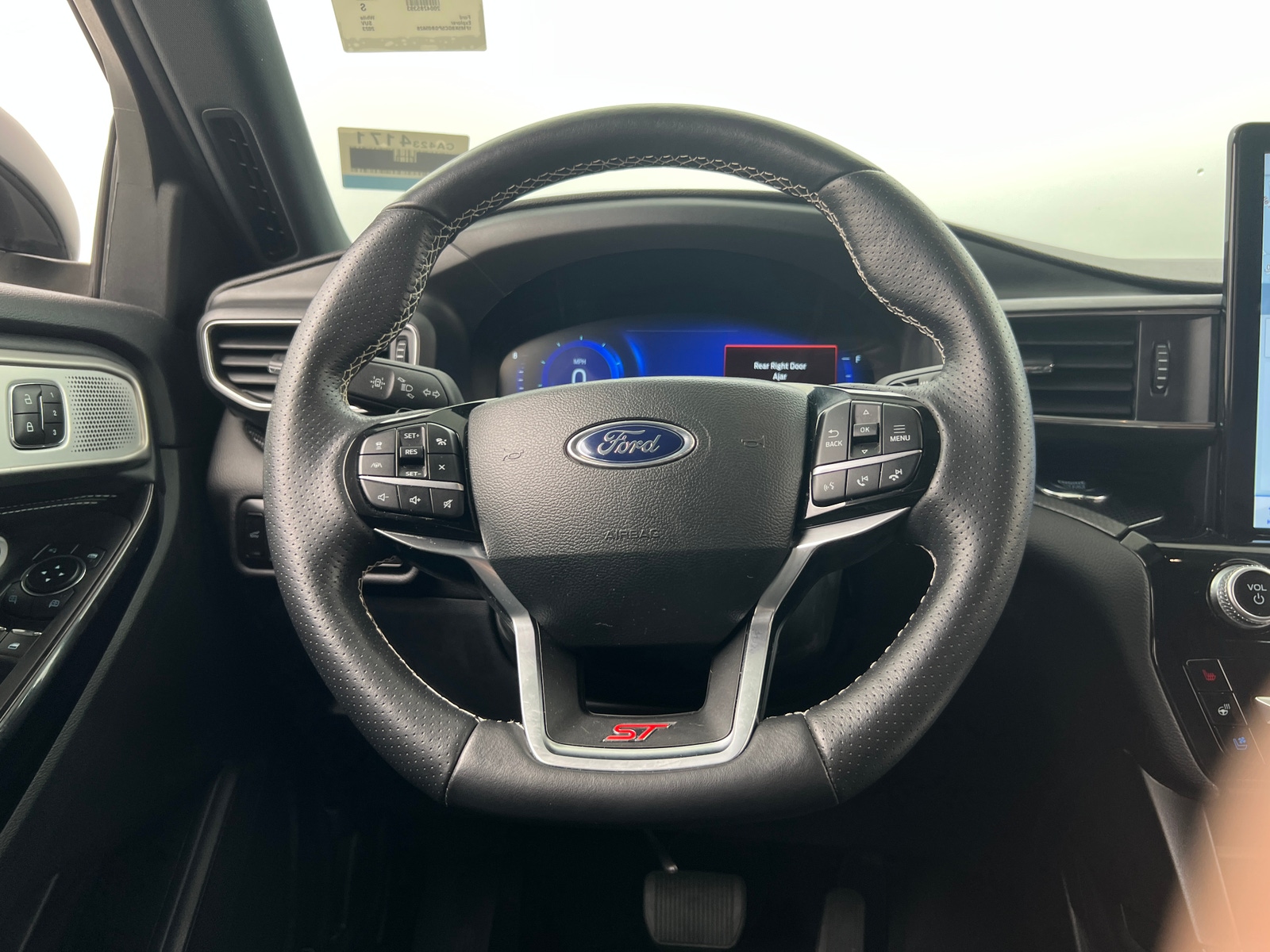 Thumbnail: 2023 Ford Explorer - 4