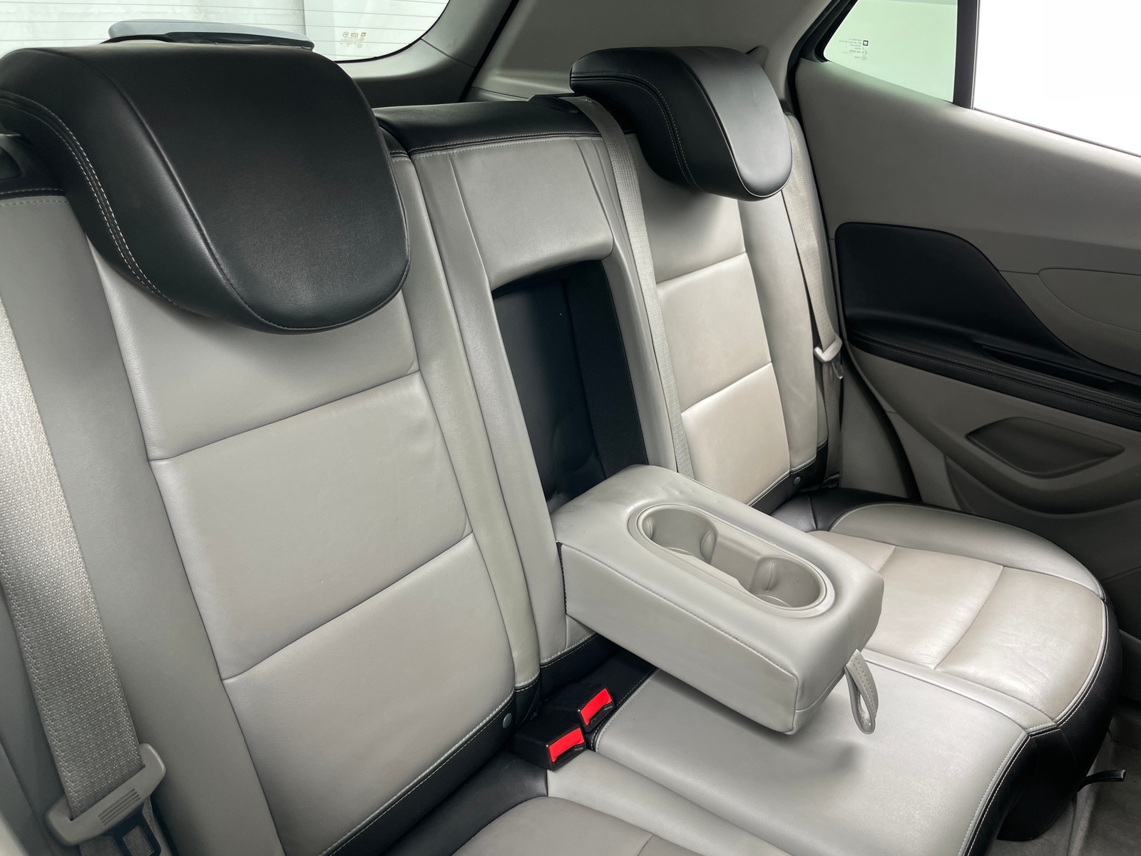 Thumbnail: 2014 Buick Encore - 5