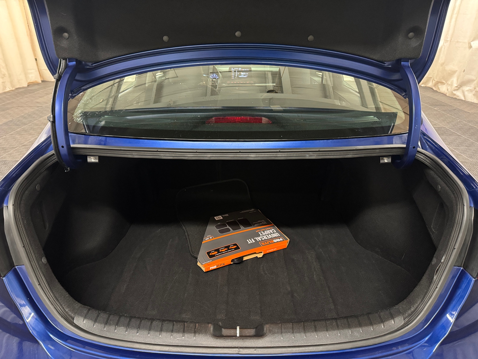 Thumbnail: 2024 Kia Forte - 7