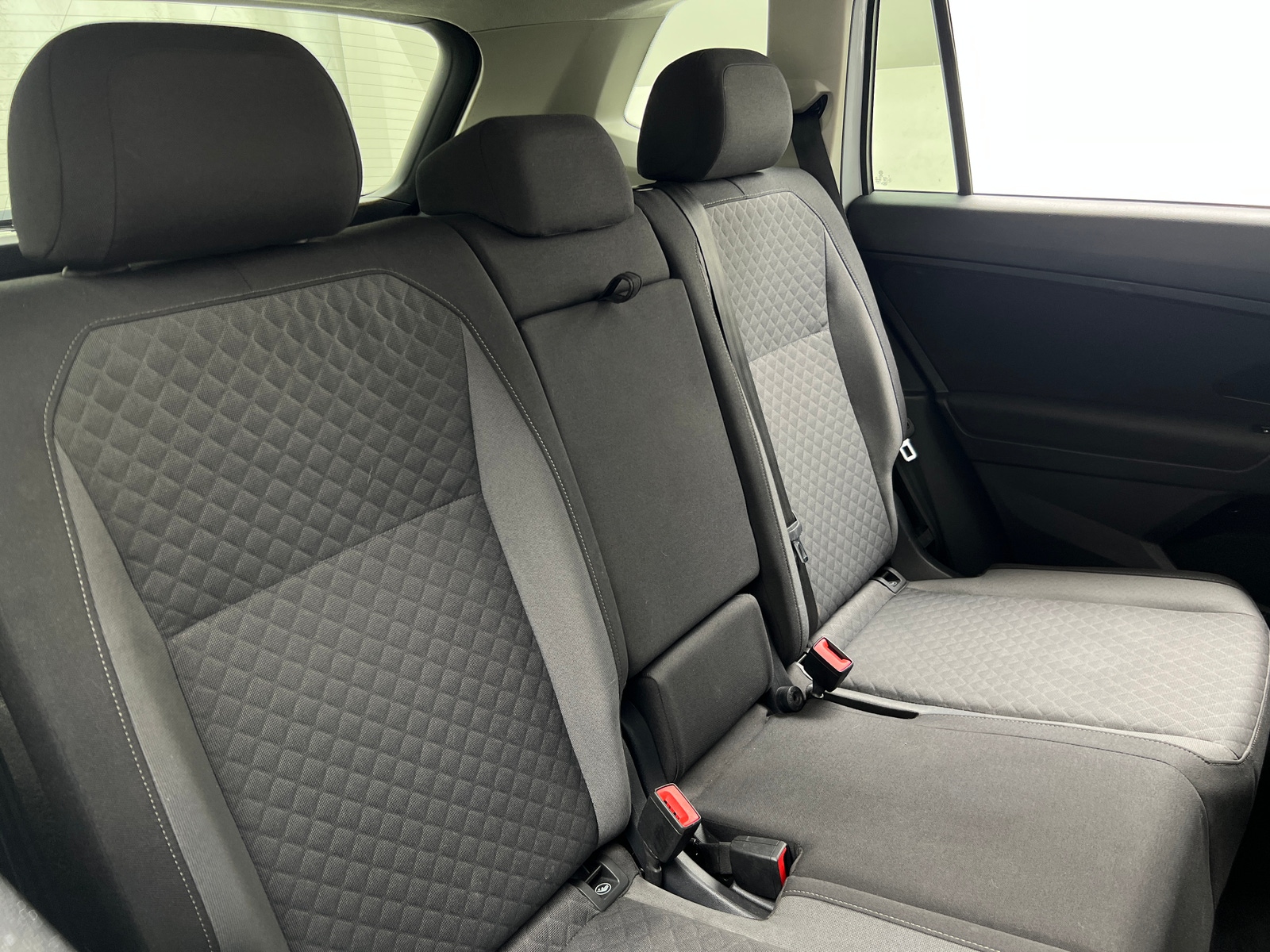 Thumbnail: 2019 Volkswagen Tiguan - 6