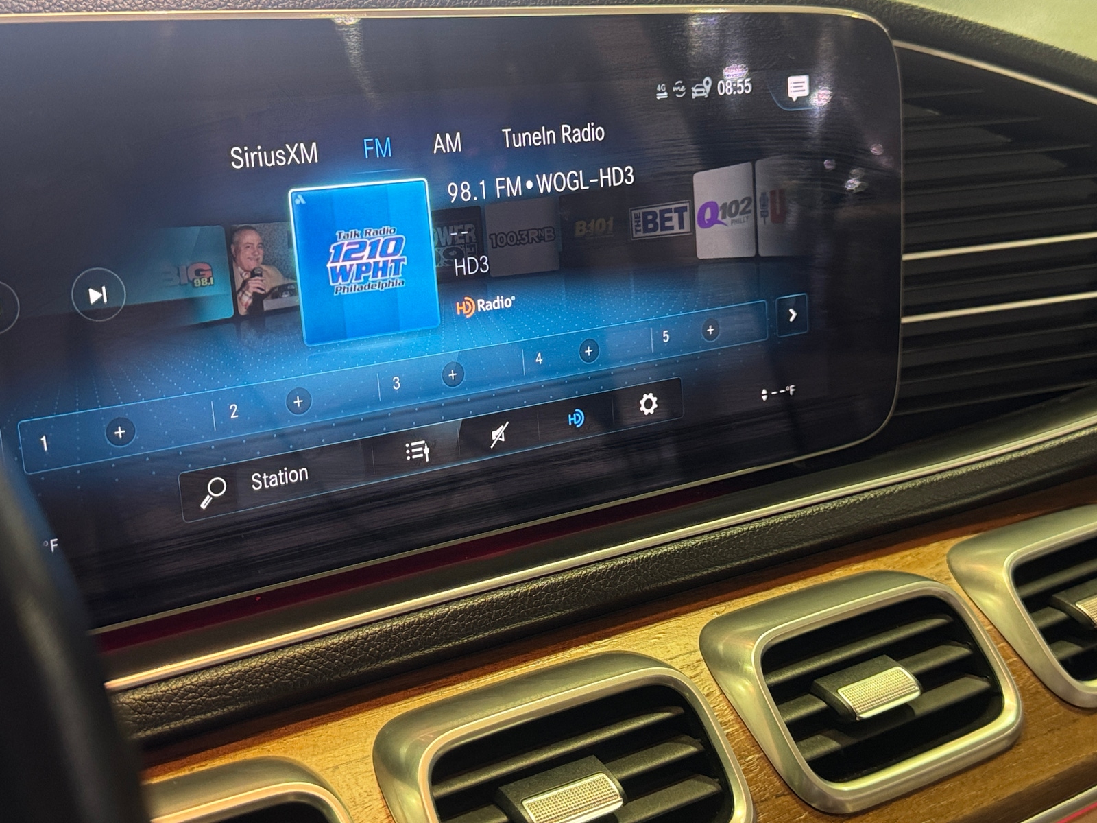 Thumbnail: 2022 Mercedes-Benz GLE - 3