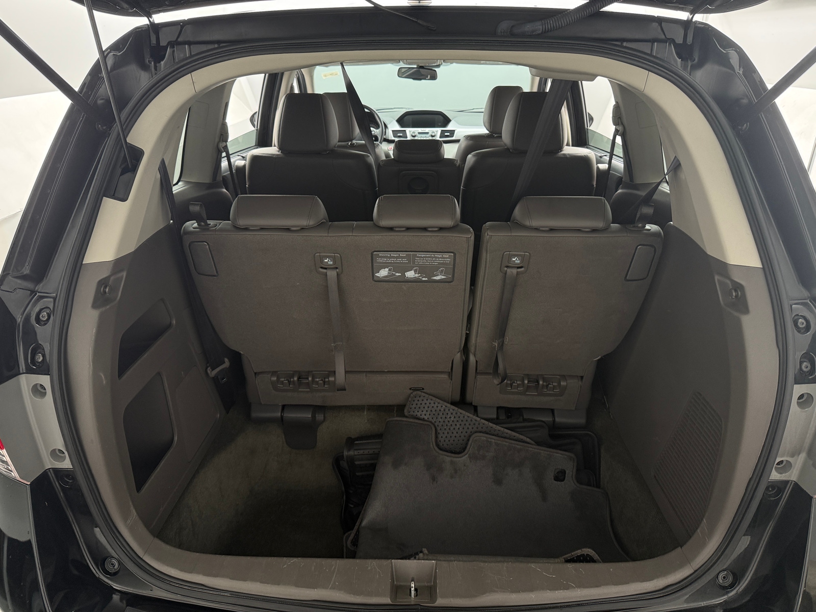 Thumbnail: 2014 Honda Odyssey - 6