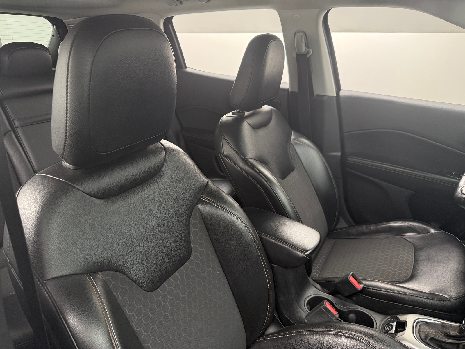 Thumbnail: 2018 Jeep Compass - 2