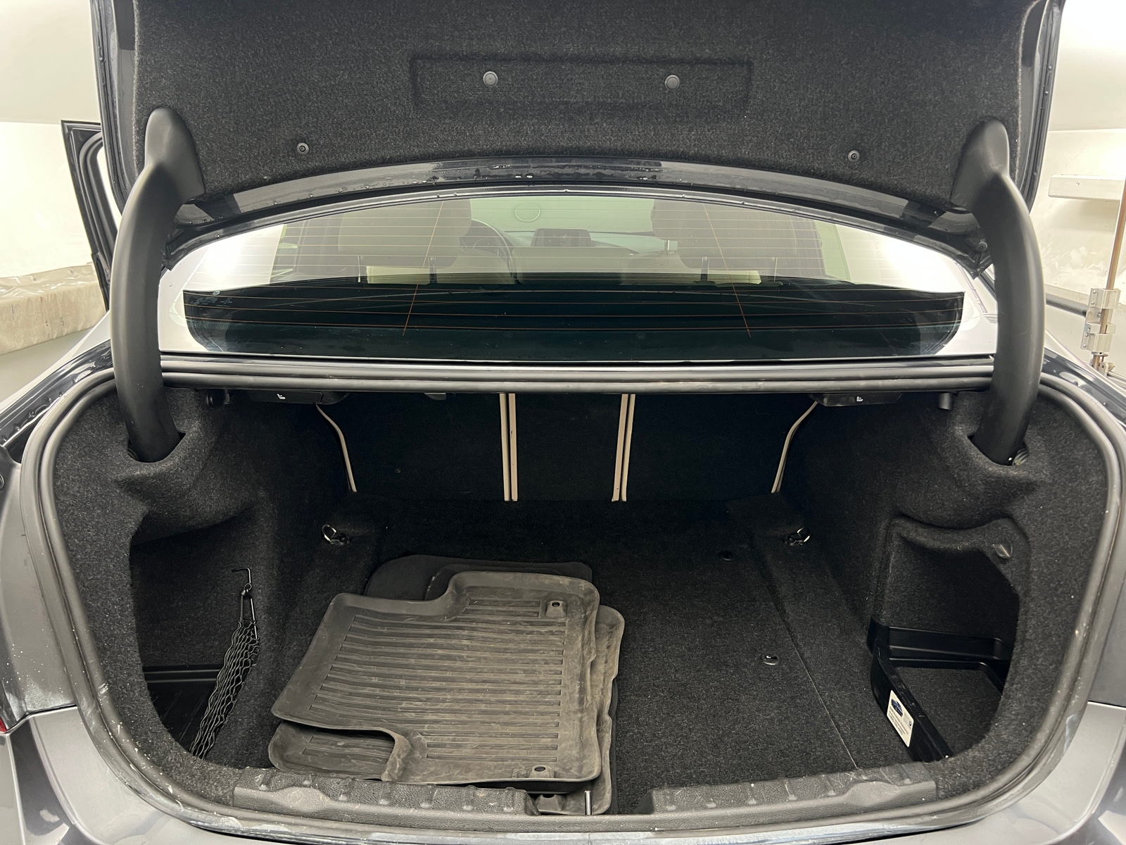 Thumbnail: 2017 BMW 3 Series - 6