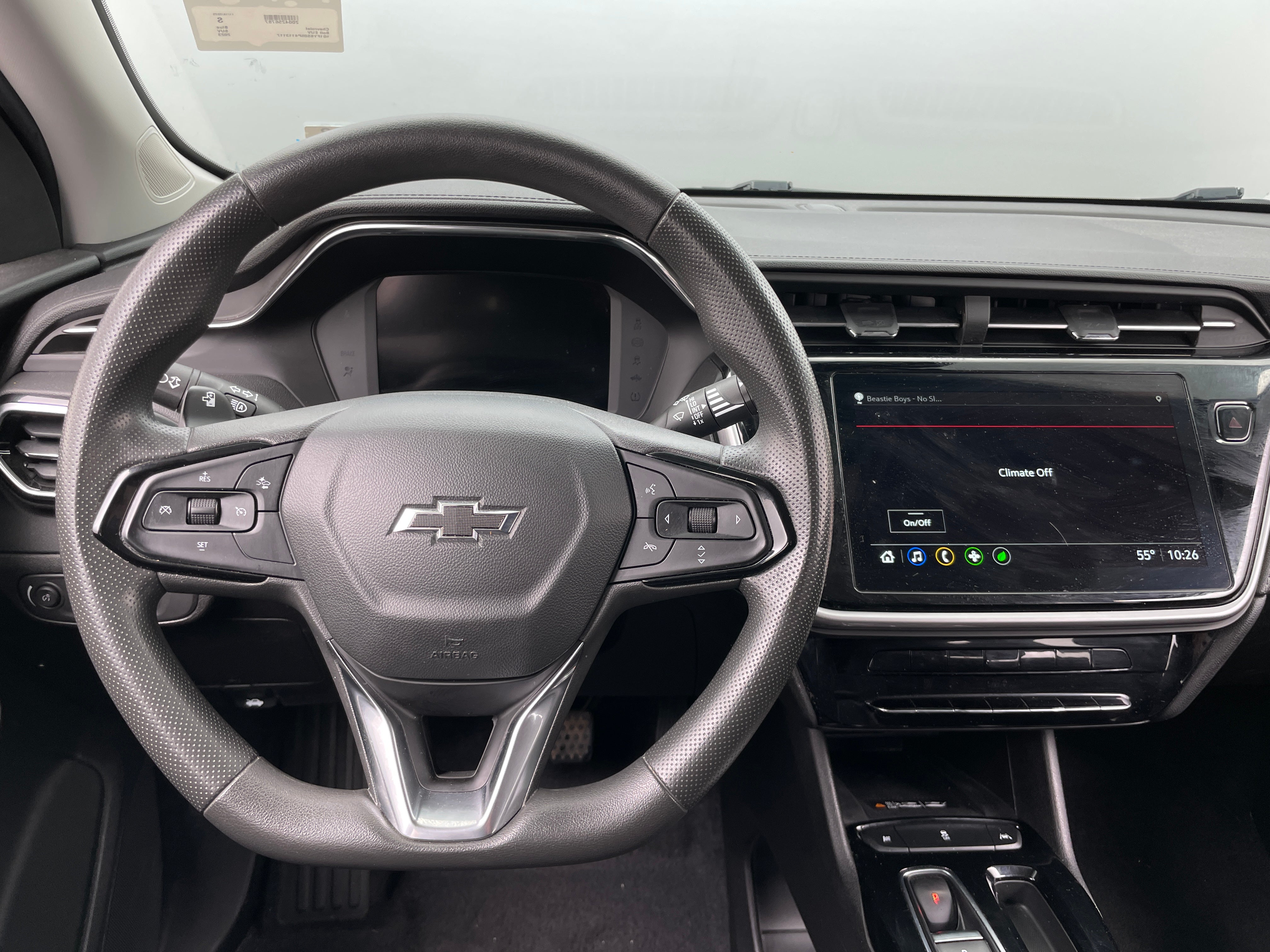 Used 2023 Chevrolet Bolt EUV LT with VIN 1G1FY6S05P4113117 for sale in Oak Creek, WI