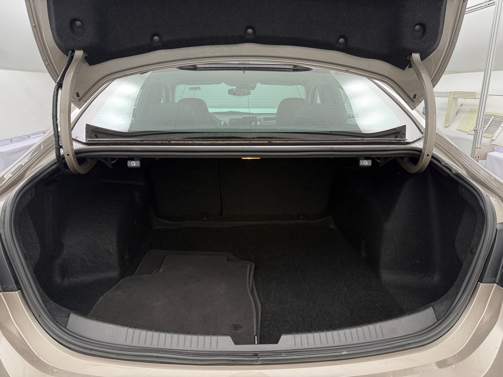 Thumbnail: 2024 Chevrolet Malibu - 7