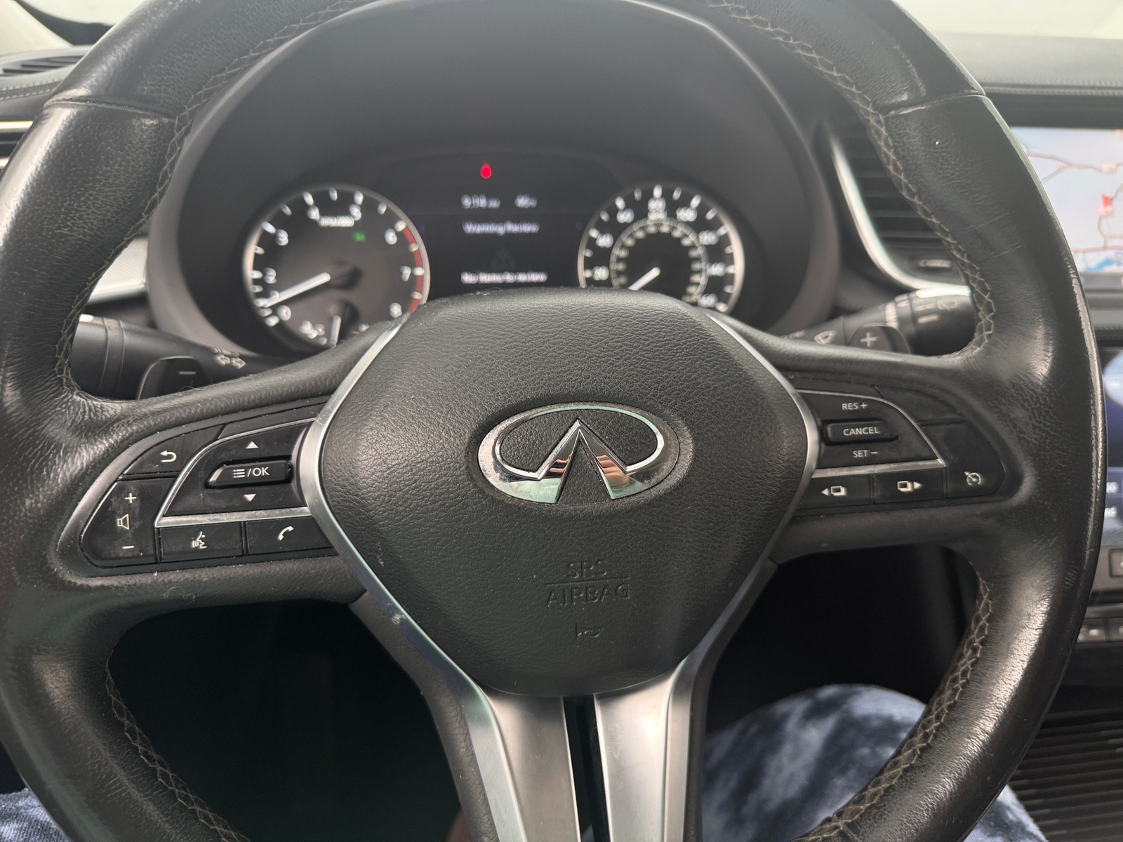 Thumbnail: 2019 INFINITI QX50 - 4