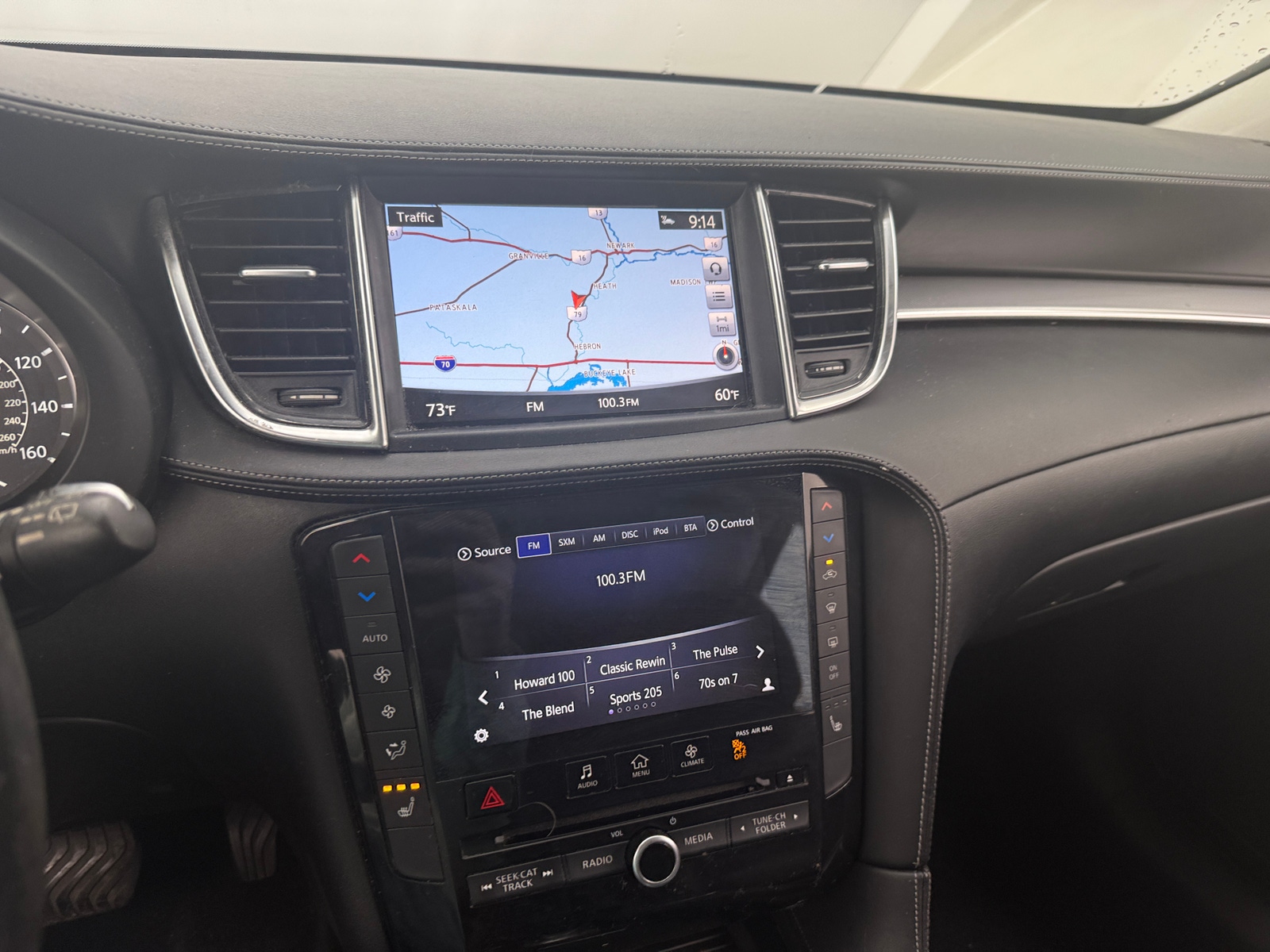 Thumbnail: 2019 INFINITI QX50 - 3