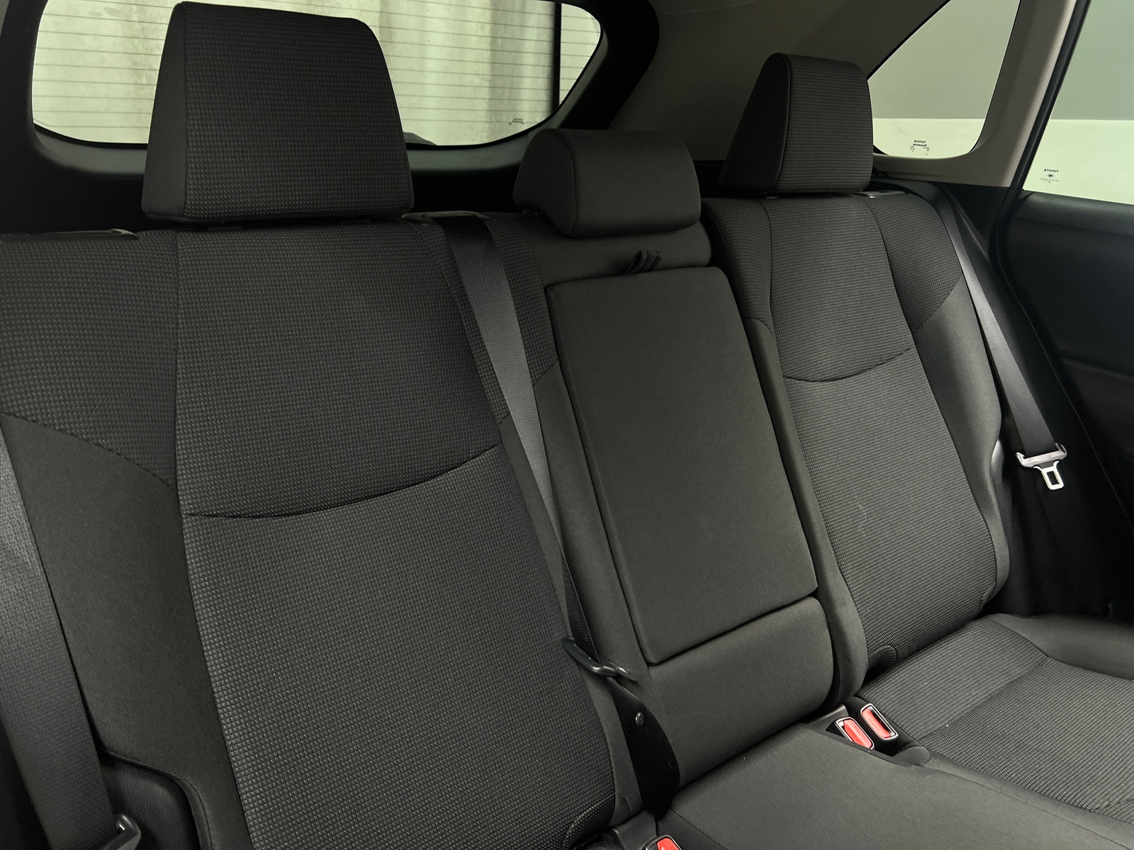 Thumbnail: 2021 Toyota RAV4 - 6