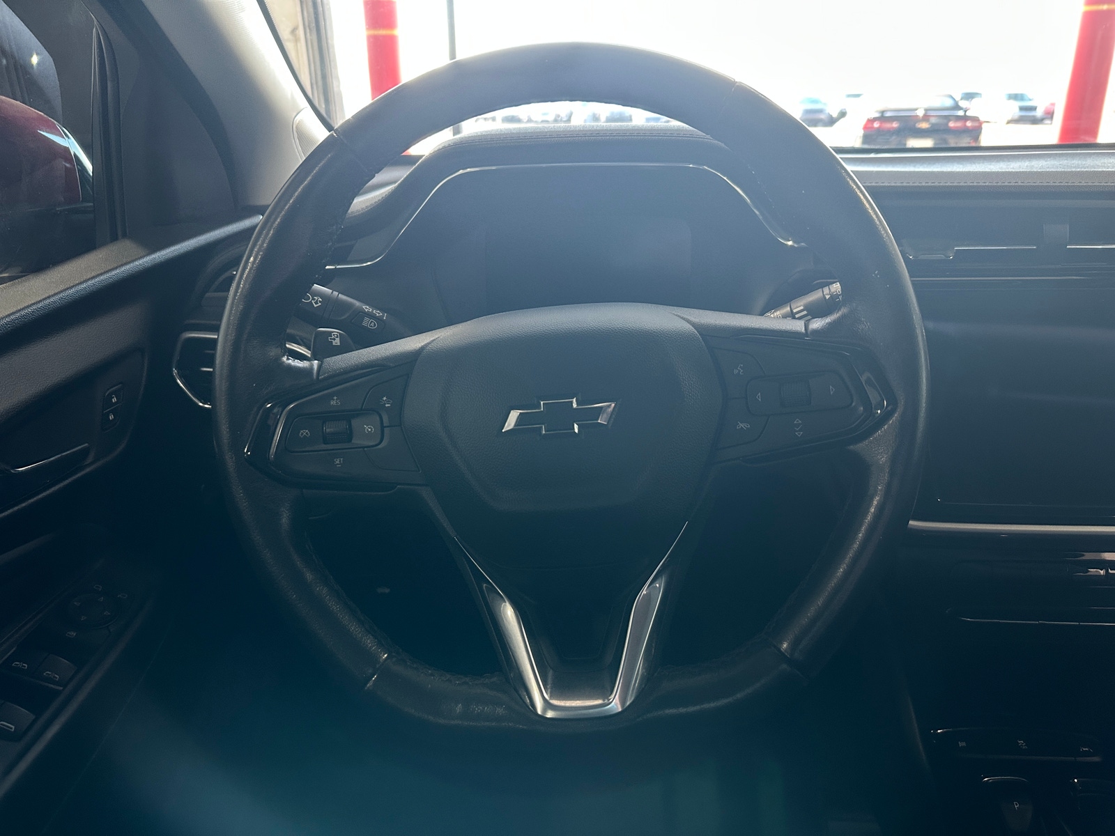 Thumbnail: 2023 Chevrolet Bolt EUV - 5