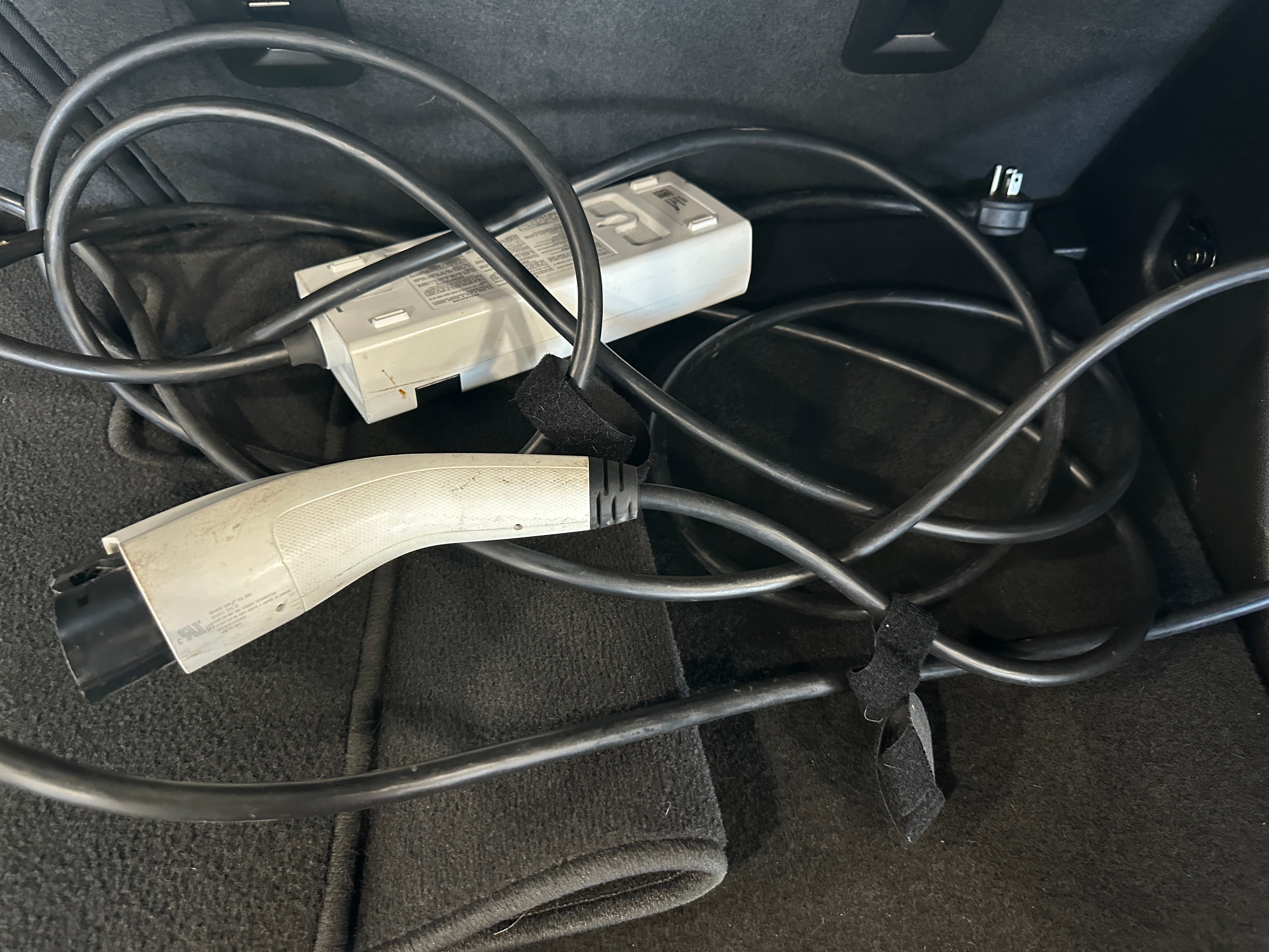 Used 2023 Chevrolet Bolt EUV LT with VIN 1G1FY6S07P4111224 for sale in Oak Creek, WI