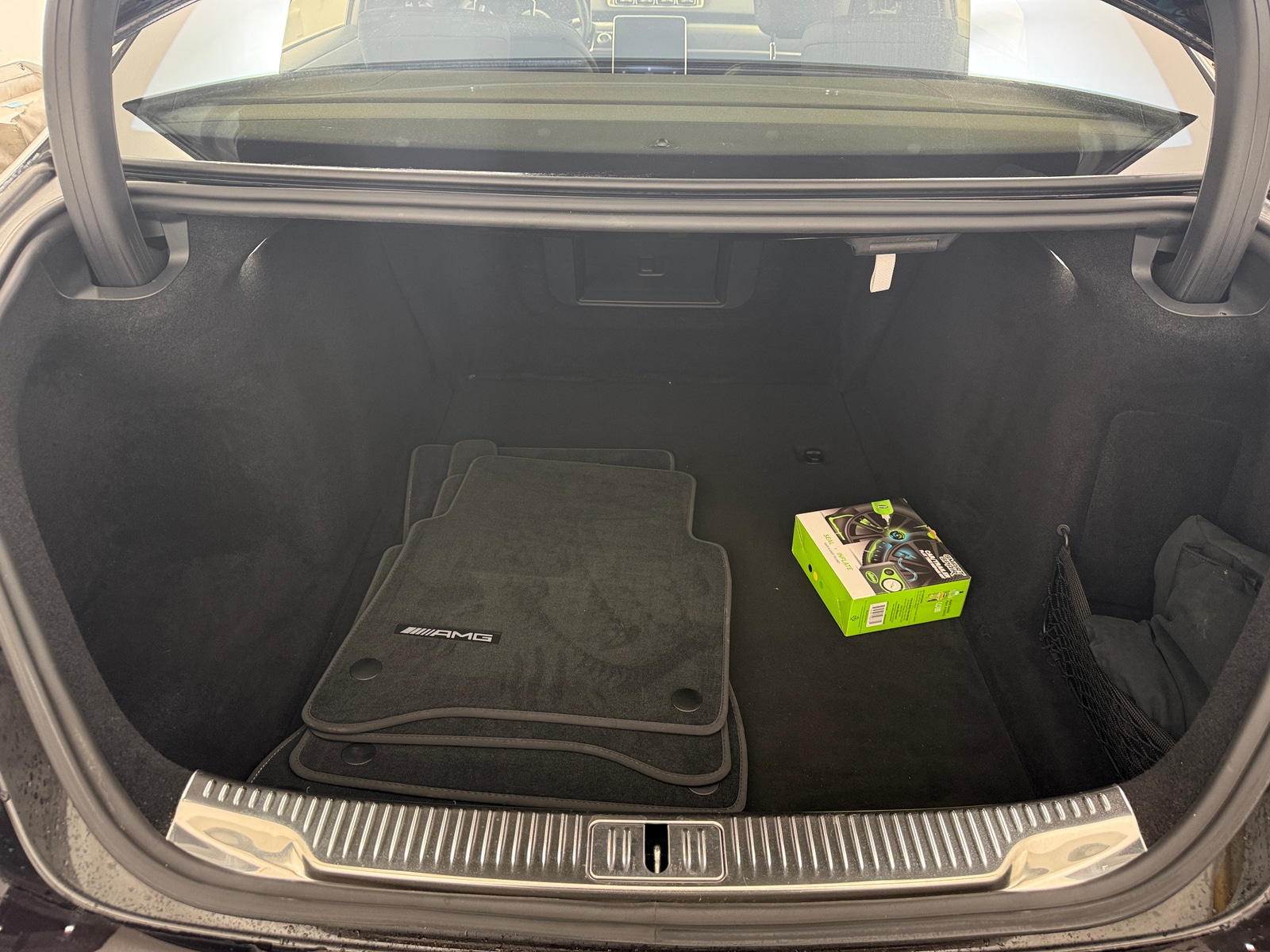 Thumbnail: 2022 Mercedes-Benz S-Class - 6