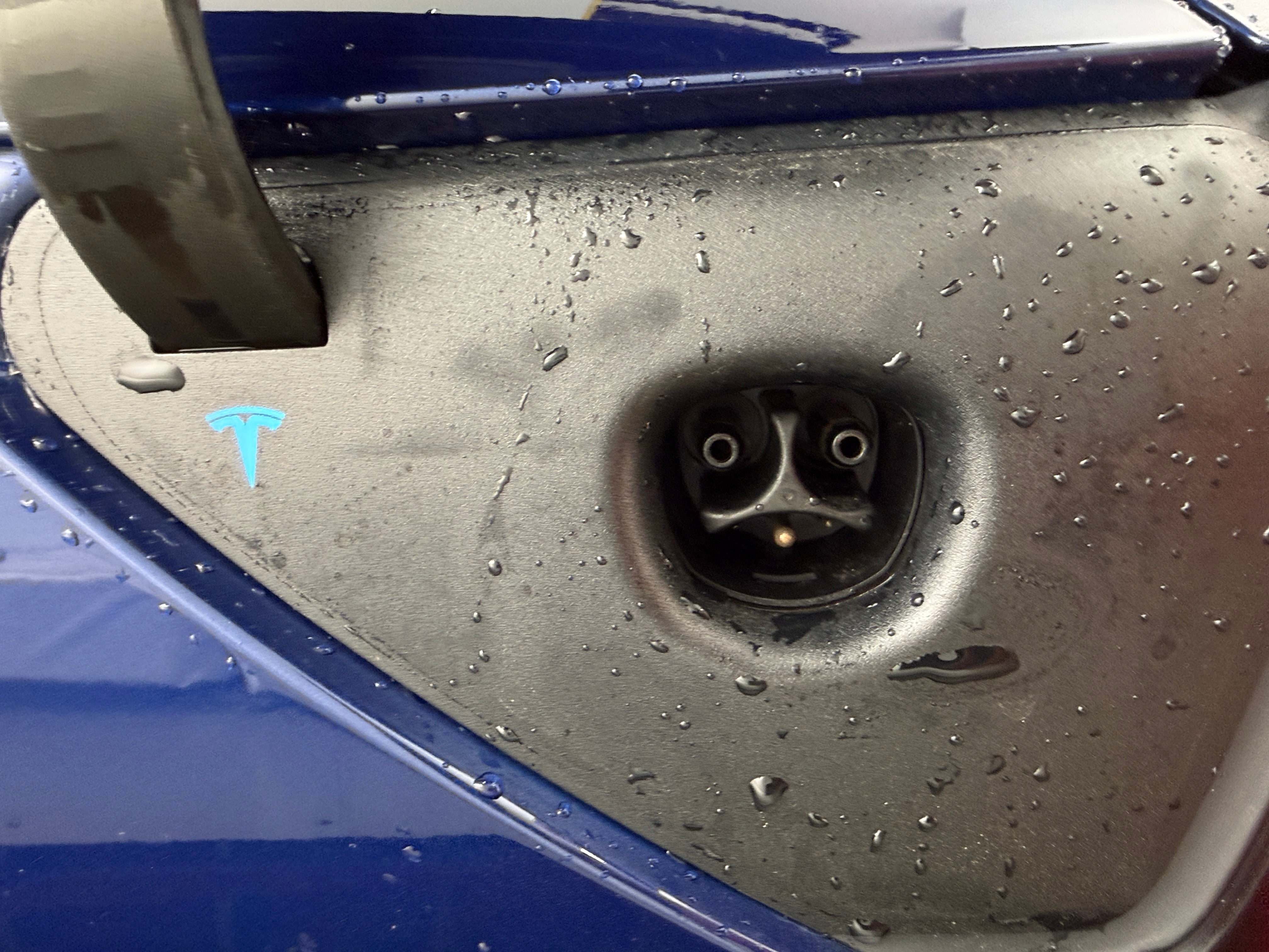 Used 2018 Tesla Model 3 Long Range with VIN 5YJ3E1EA5JF030863 for sale in Oak Creek, WI