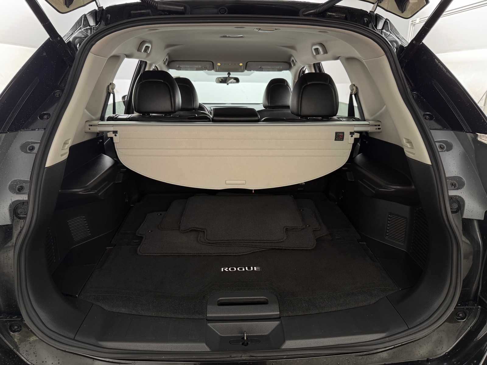 Thumbnail: 2015 Nissan Rogue - 6