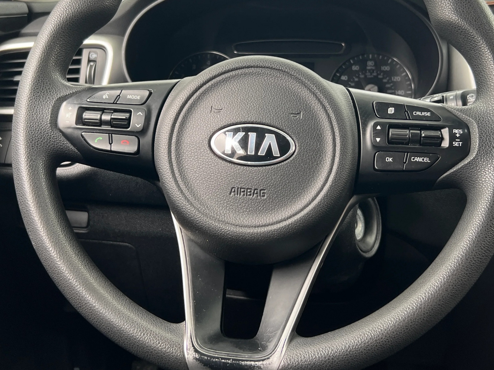 Thumbnail: 2018 Kia Sorento - 5