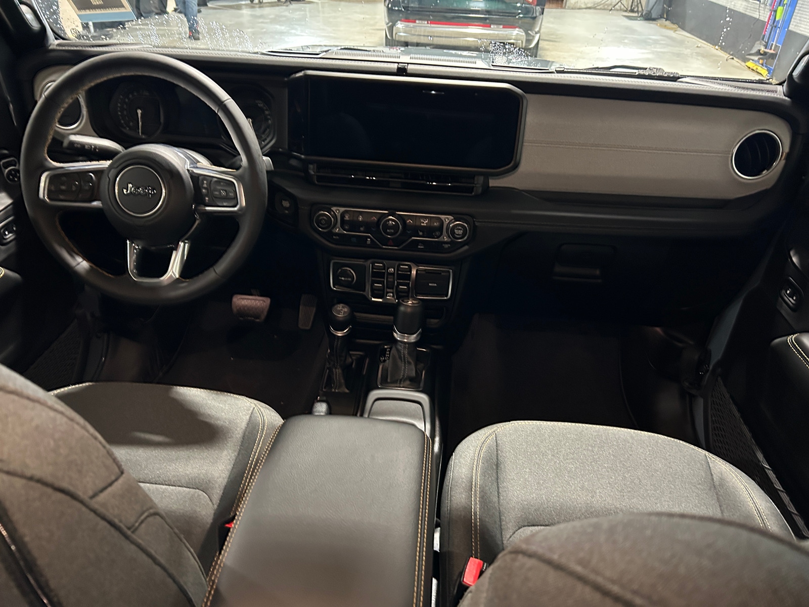 Thumbnail: 2024 Jeep Wrangler - 3