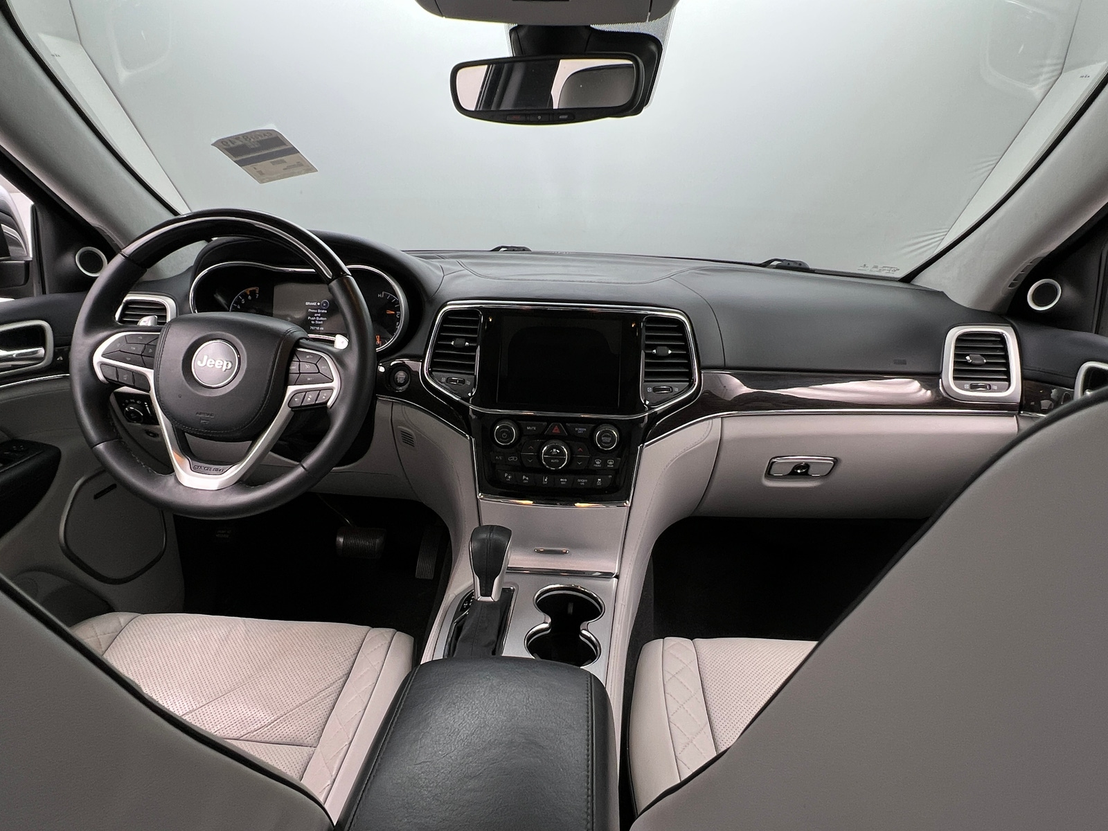 Thumbnail: 2020 Jeep Grand Cherokee - 2