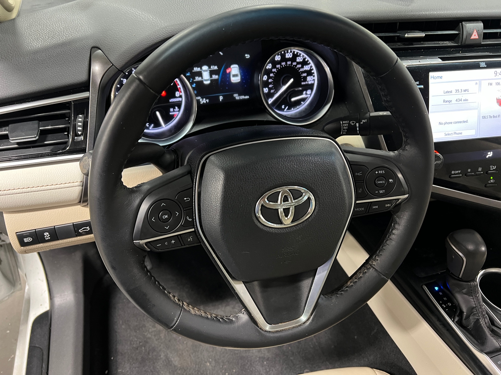 Thumbnail: 2018 Toyota Camry - 5