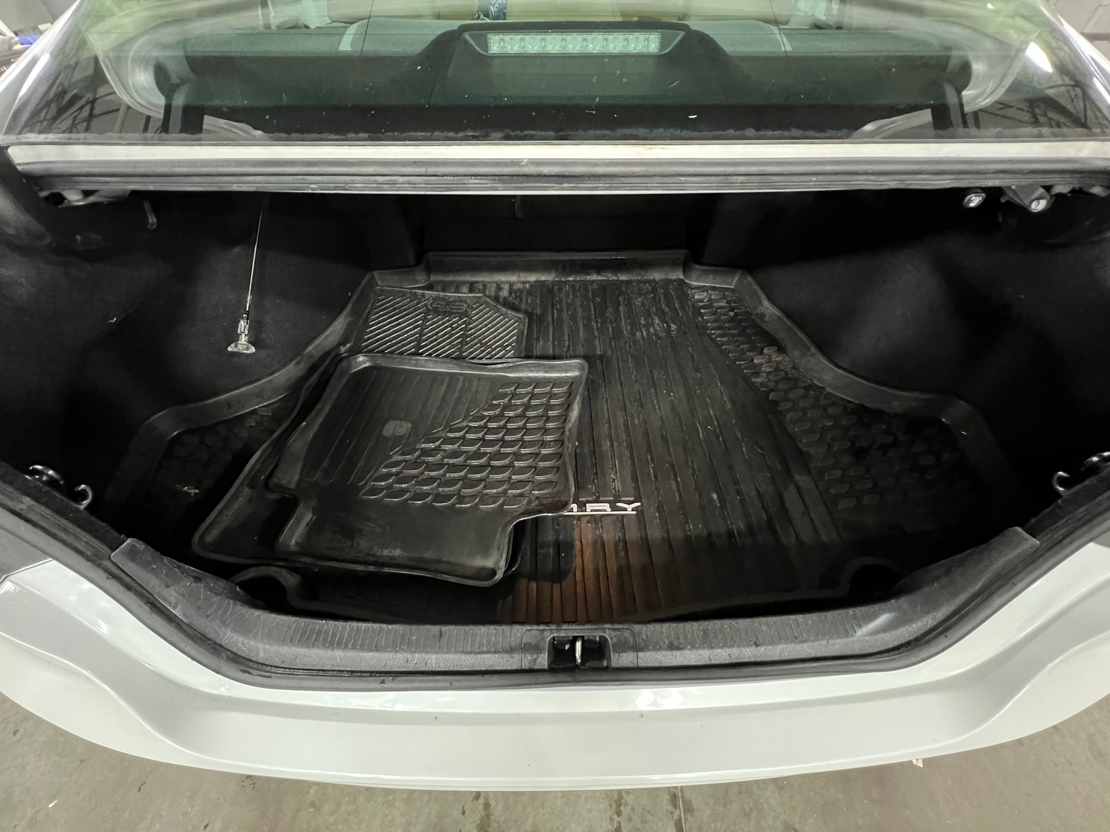 Thumbnail: 2018 Toyota Camry - 7