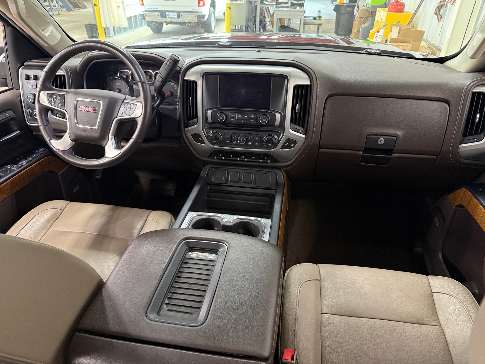 Thumbnail: 2017 GMC Sierra 2500 - 2