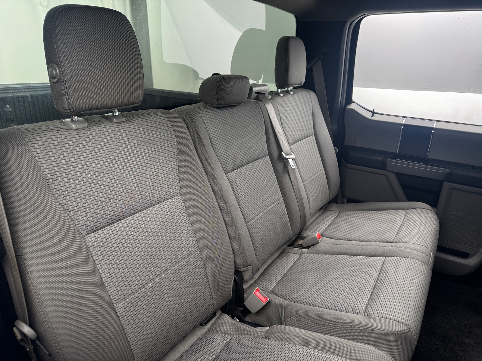 Thumbnail: 2018 Ford Econoline - 6