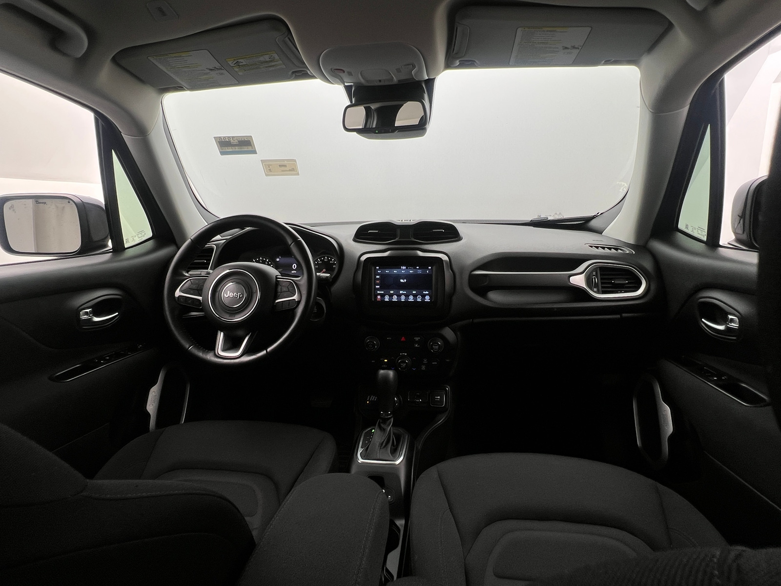 Thumbnail: 2021 Jeep Renegade - 3