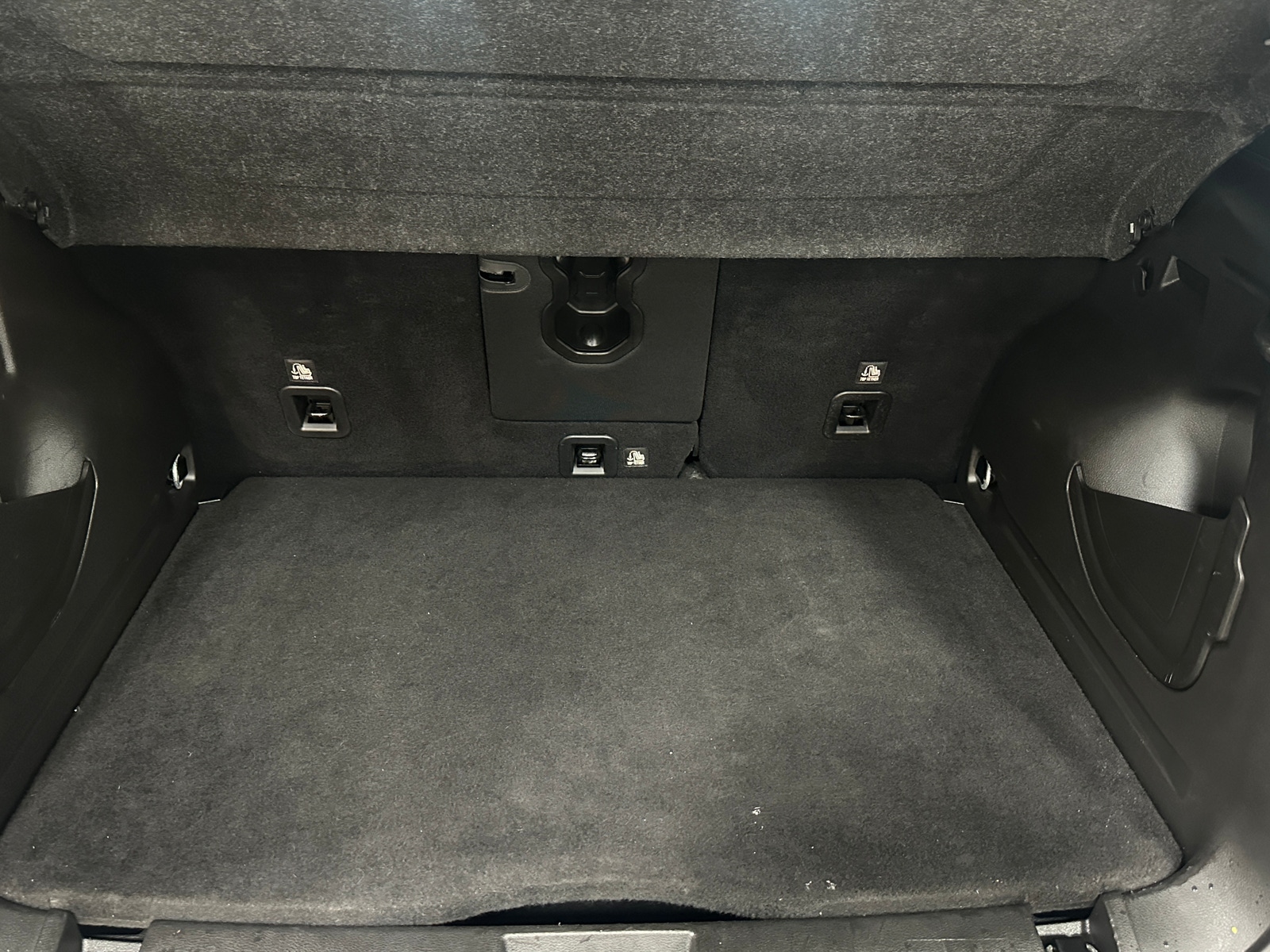 Thumbnail: 2021 Jeep Renegade - 7