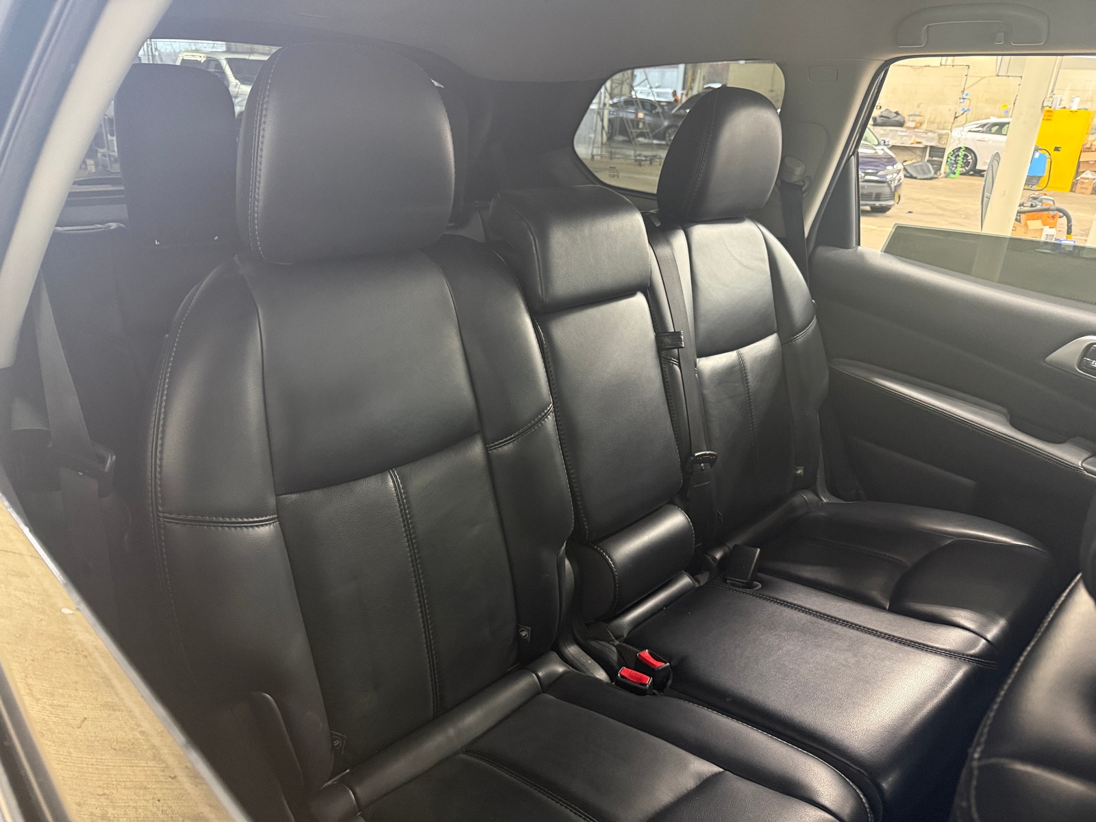 Thumbnail: 2017 Nissan Pathfinder - 5