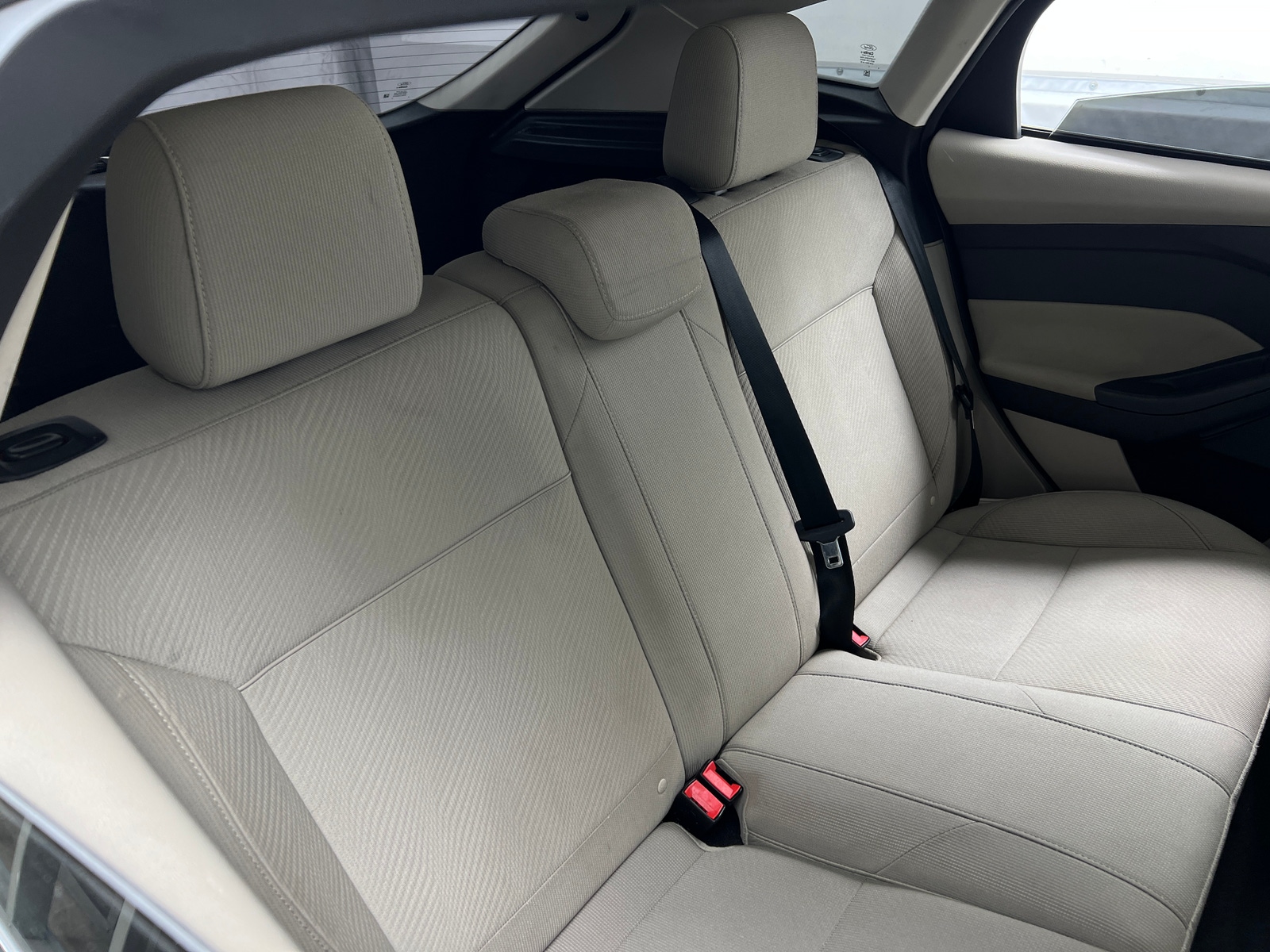 Thumbnail: 2015 Ford Focus - 6